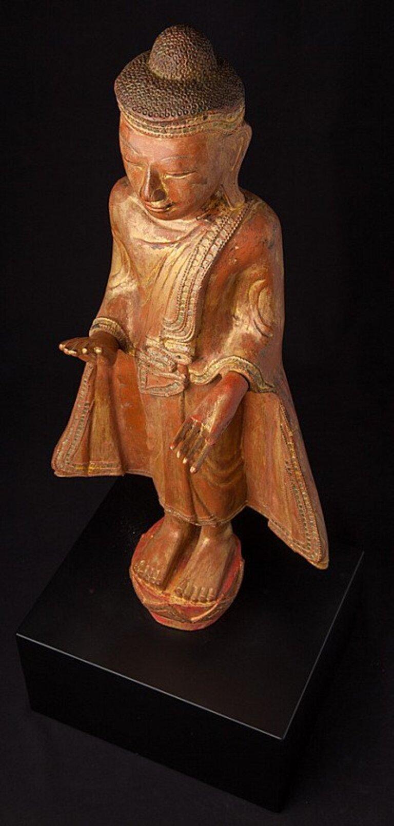 Antique Standing Mandalay Buddha Statue from Burma For Sale 7