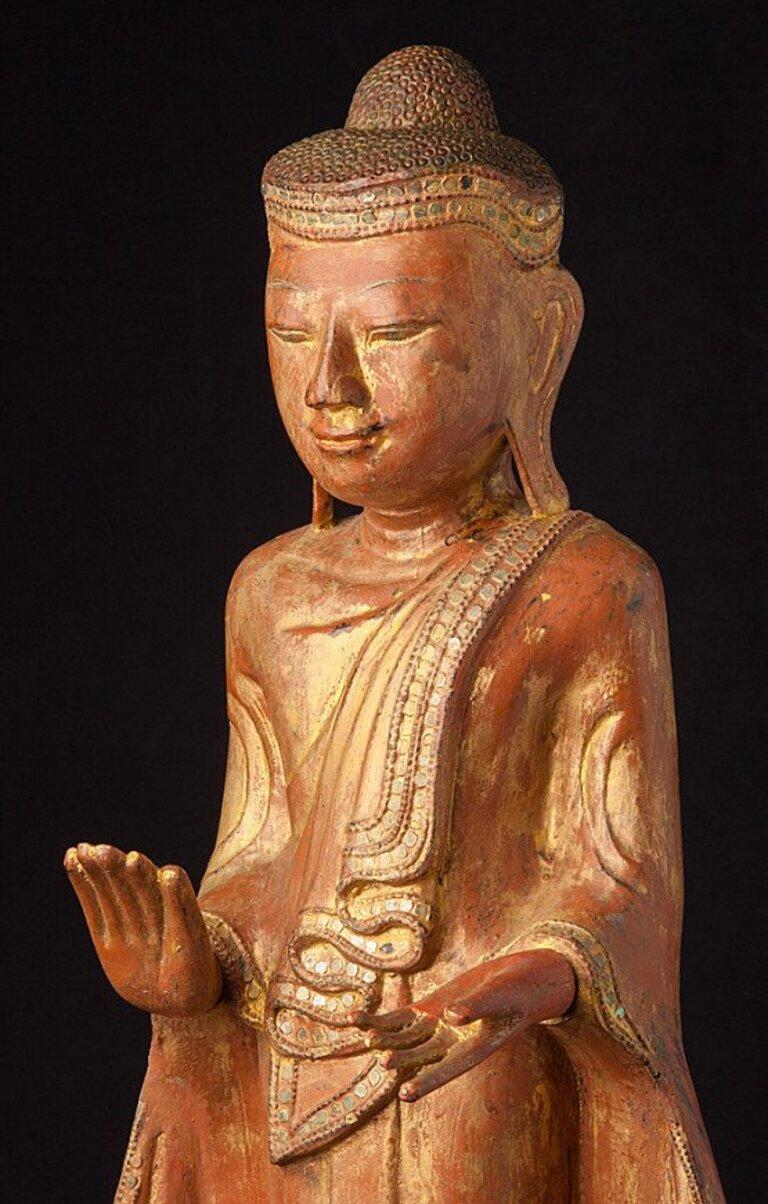 Antike stehende Mandalay-Buddha-Statue aus Burma im Angebot 2