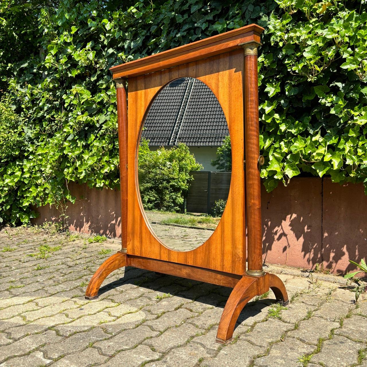 Stile impero Antique Mirror  Classicismo - Impero  Noce in vendita