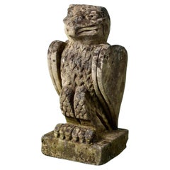 Antike antike Statue eines geschnitzten Steinvogels, um 1900