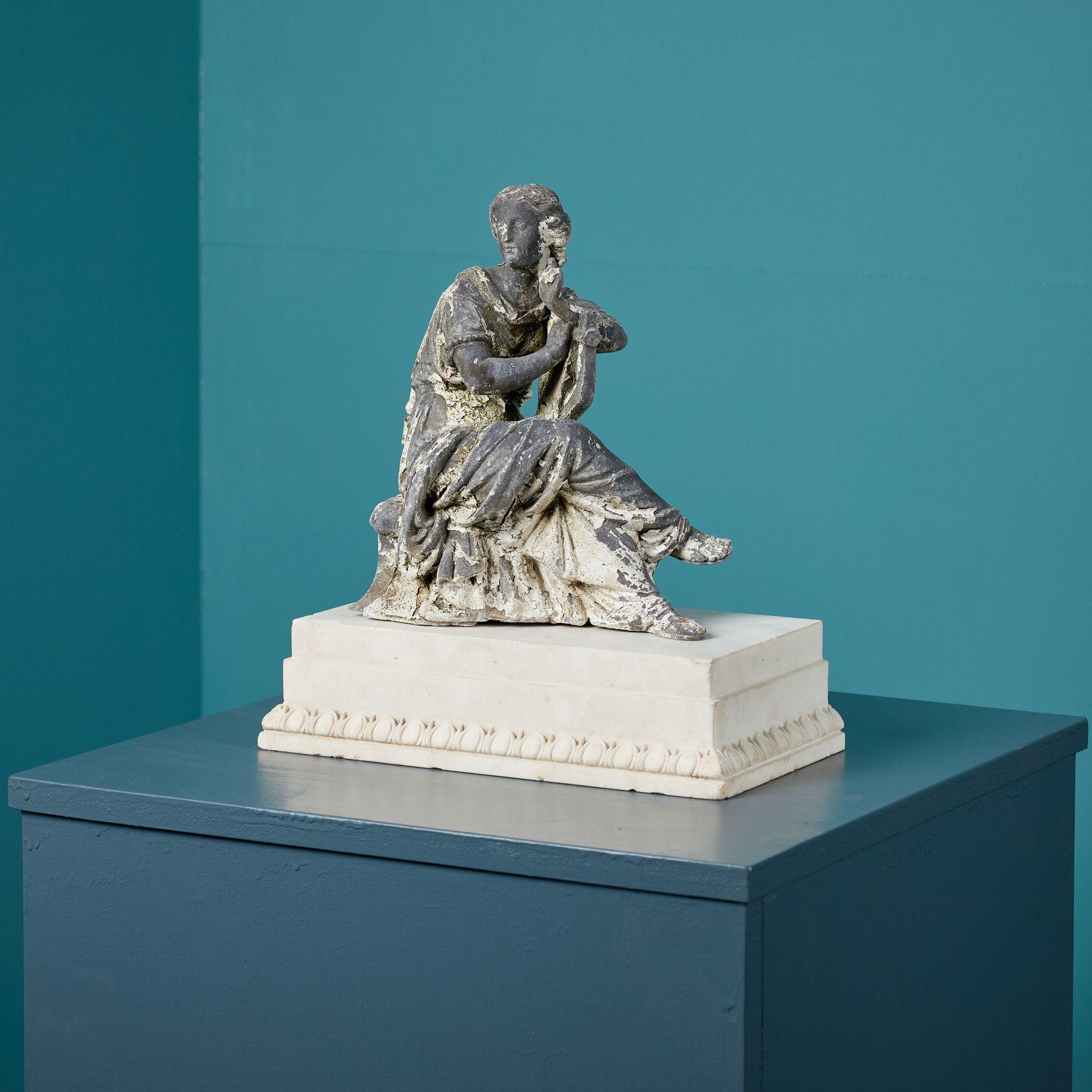 XIXe siècle Statue ancienne d'une figure classique en vente