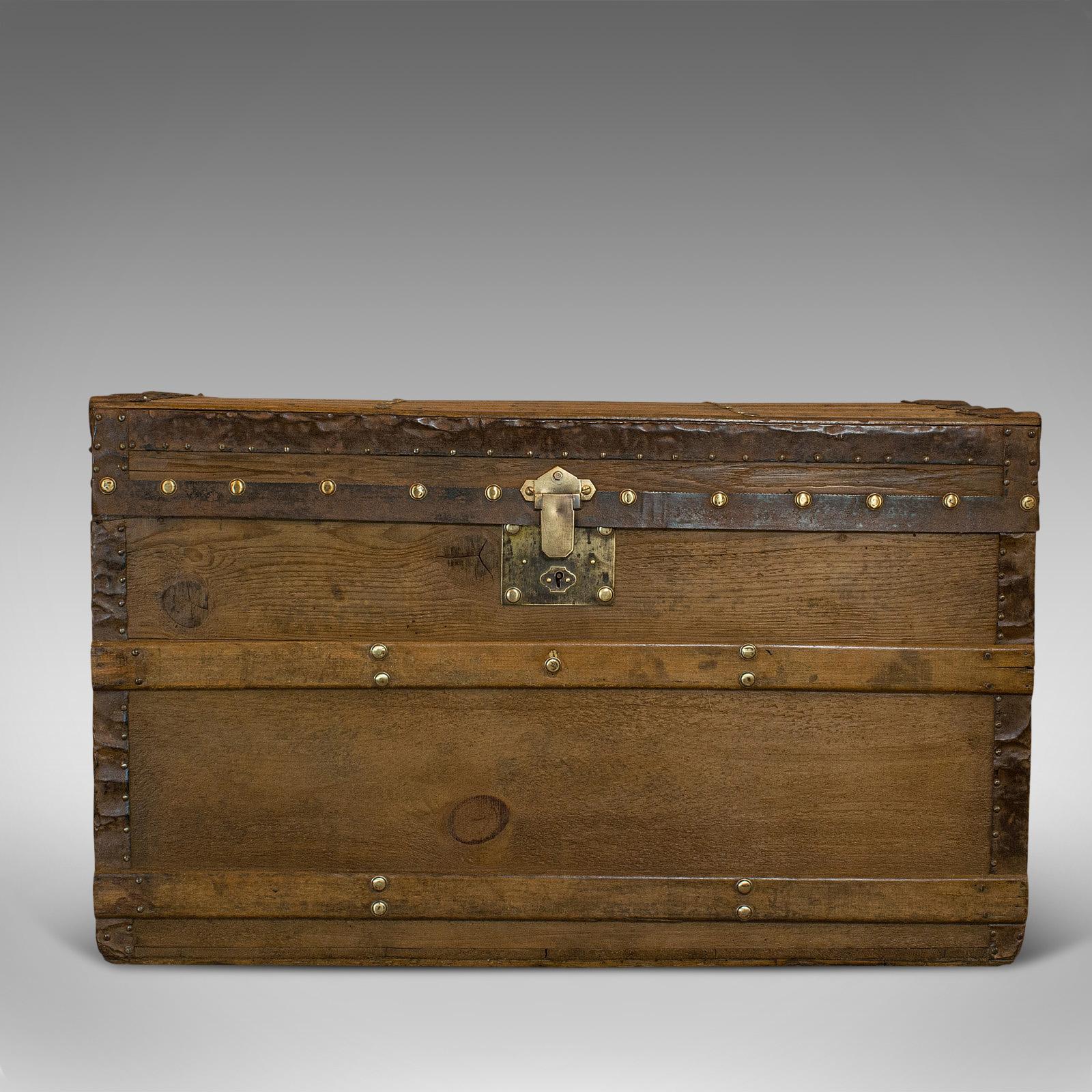 shipping chest