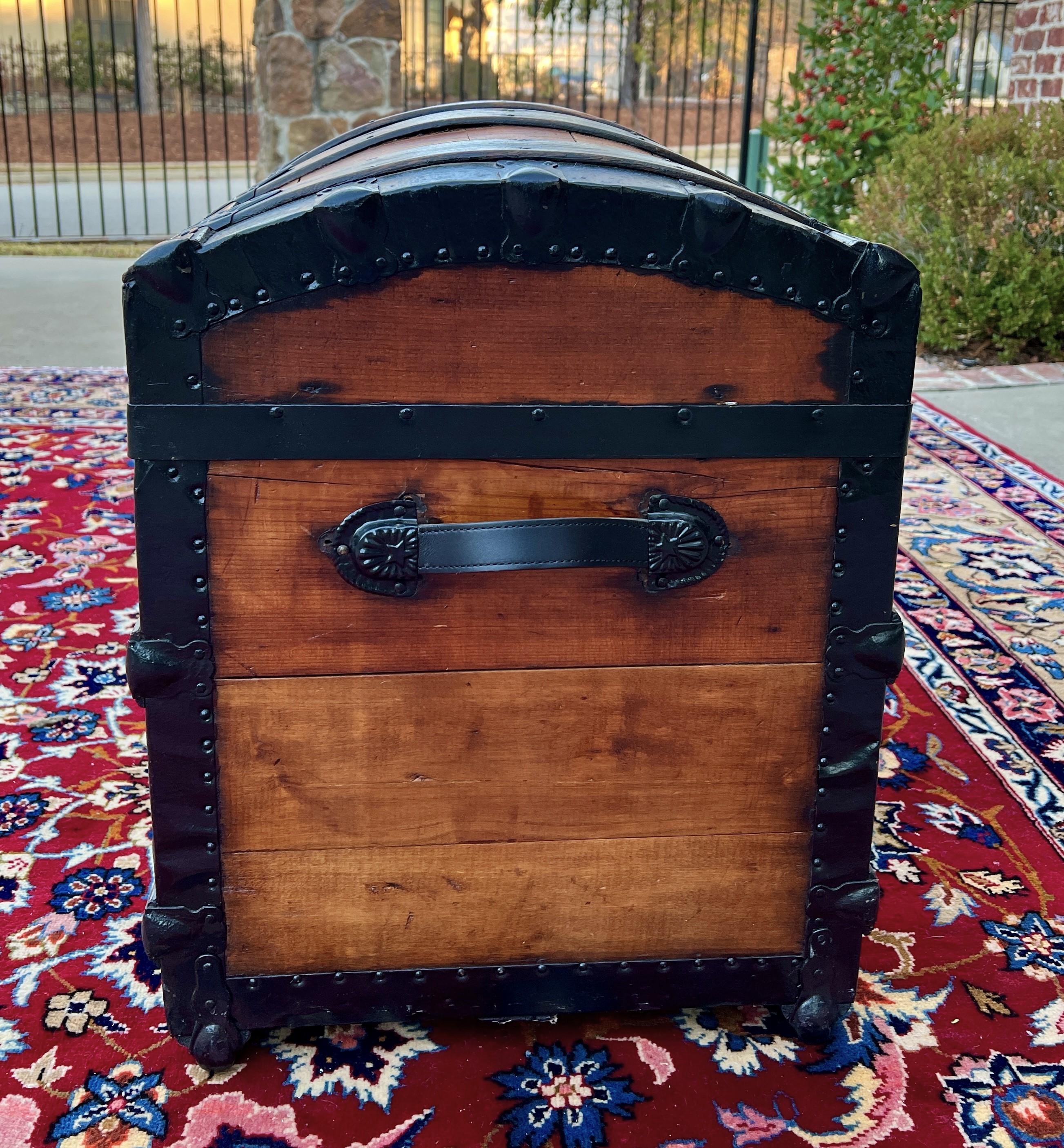 Mid-19th Century Antique Steamer Trunk Chest Blanket Box Domed Hump Back Oak Refurbished For Sale
