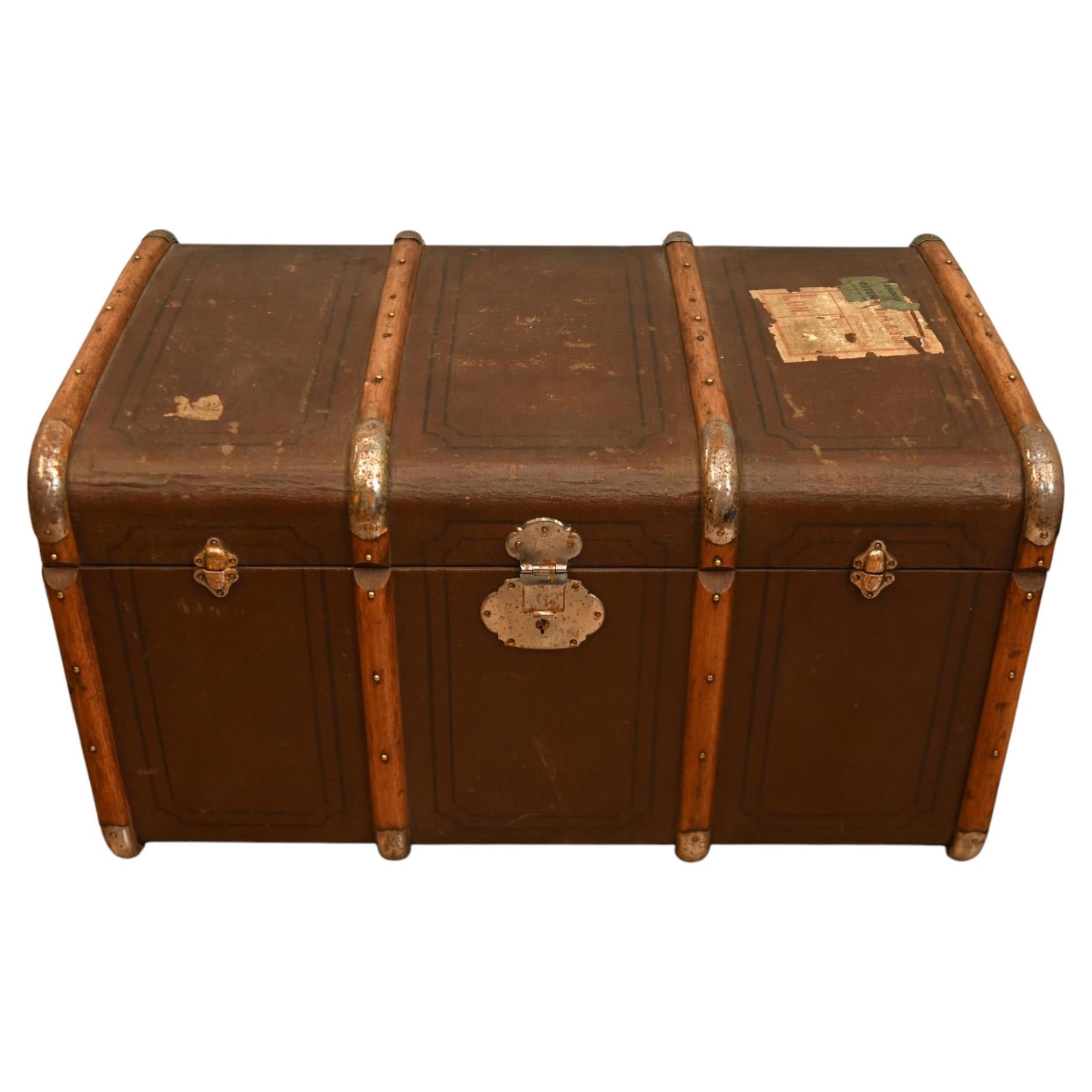 Malle de voyage ancienne en cuir, style vintage, années 1920