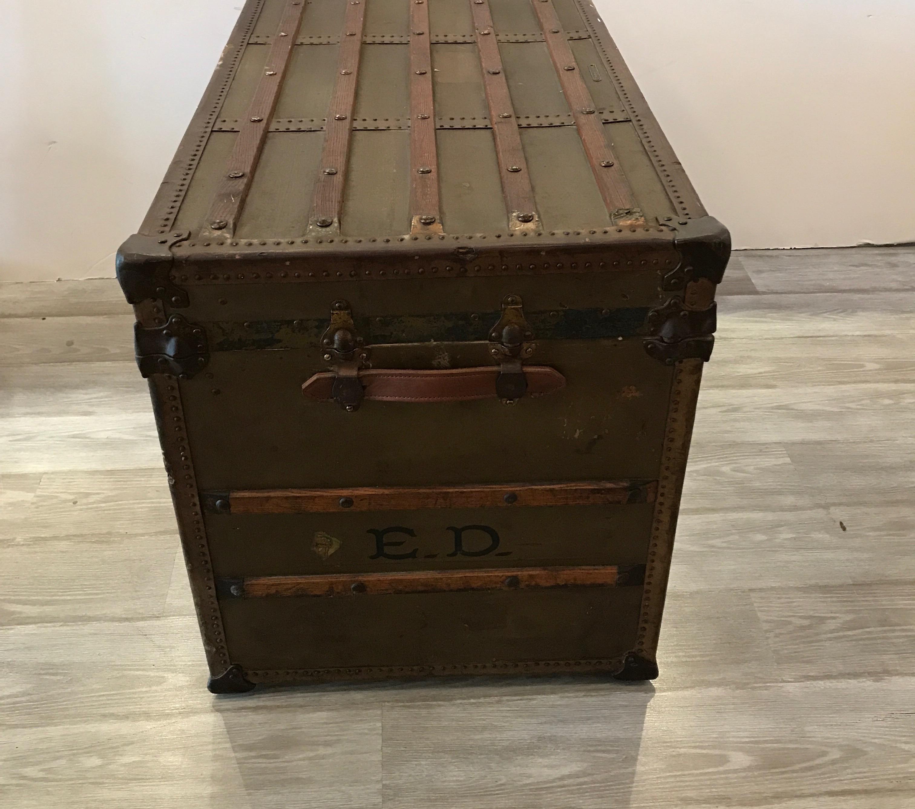 North American Antique Steamer Trunk with Inside Tray and Compartments, circa 1890