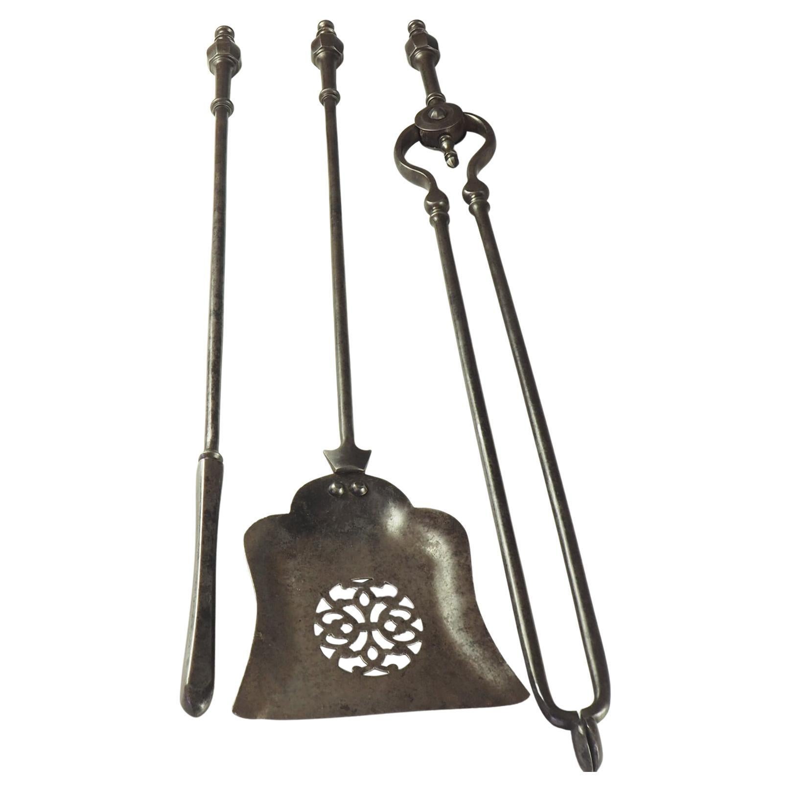 Set di accessori per il fuoco in acciaio vittoriano in vendita