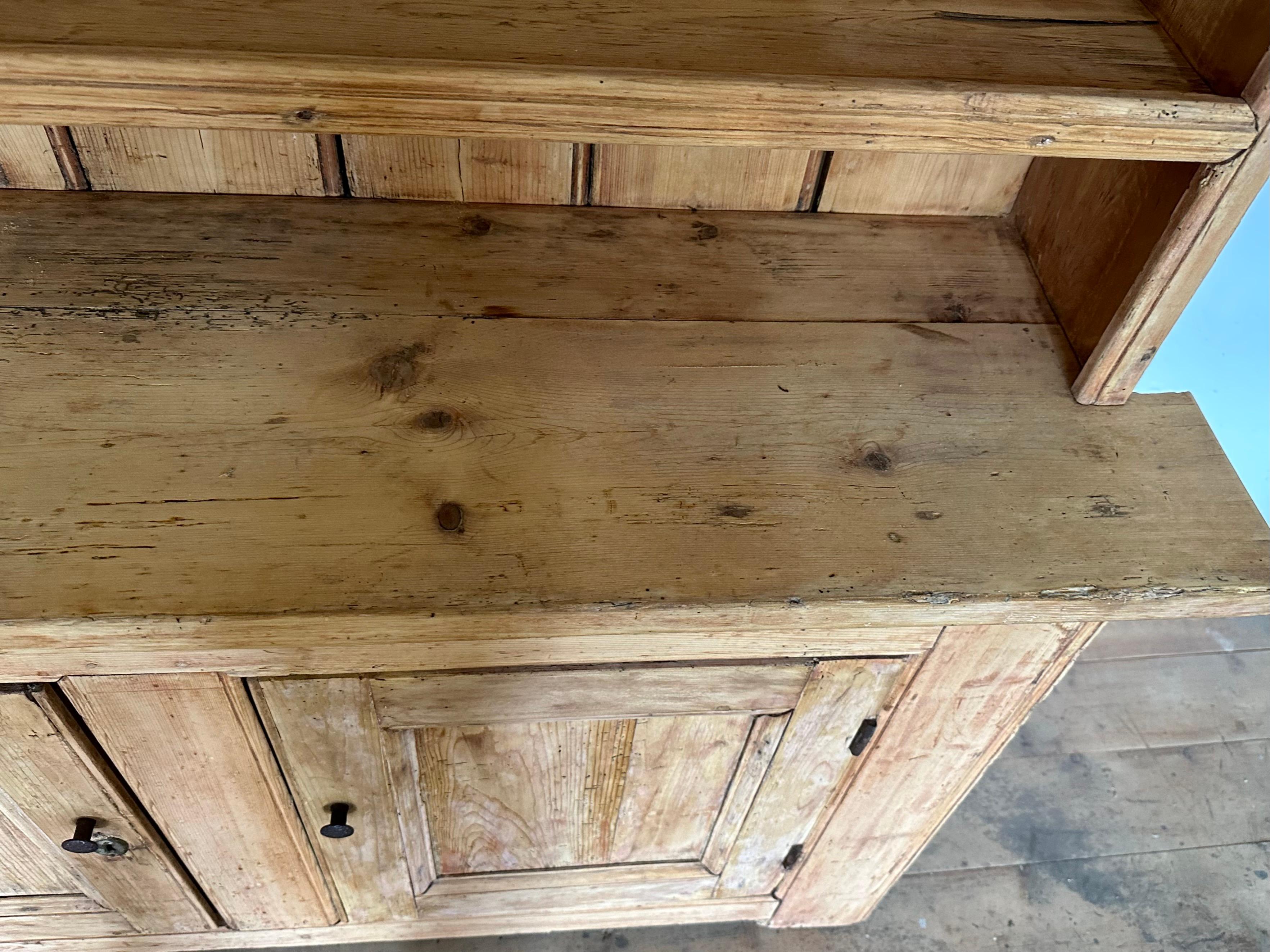 19th Century English Pine Dresser For Sale 5