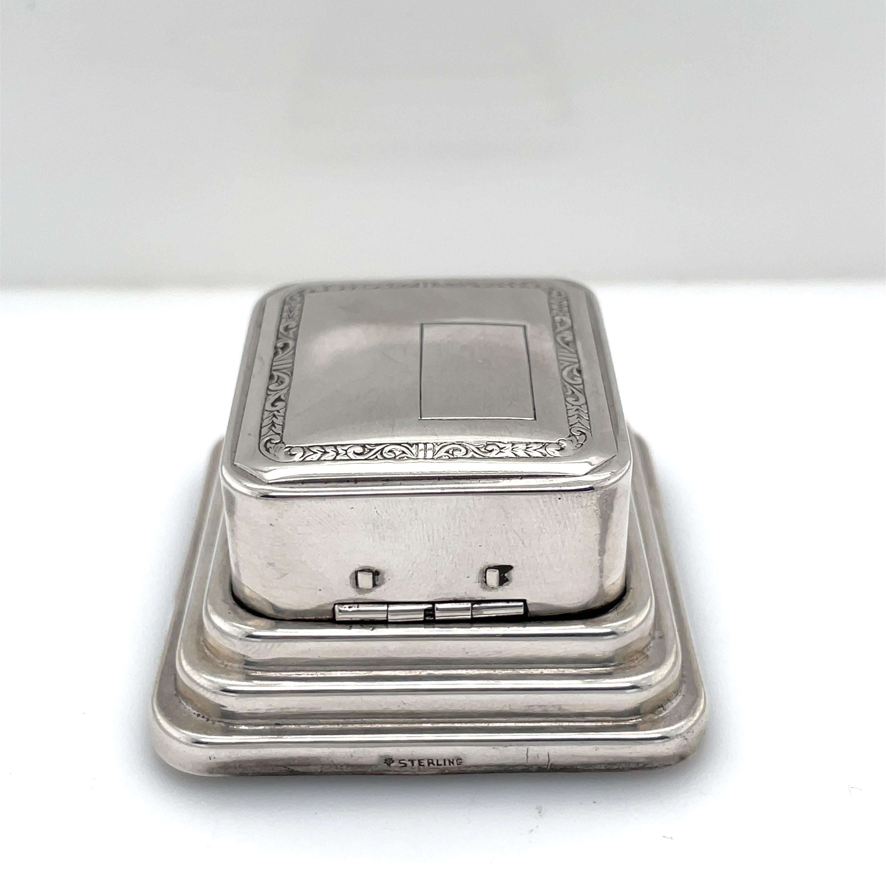 Caja para anillos de plata antigua en venta 1