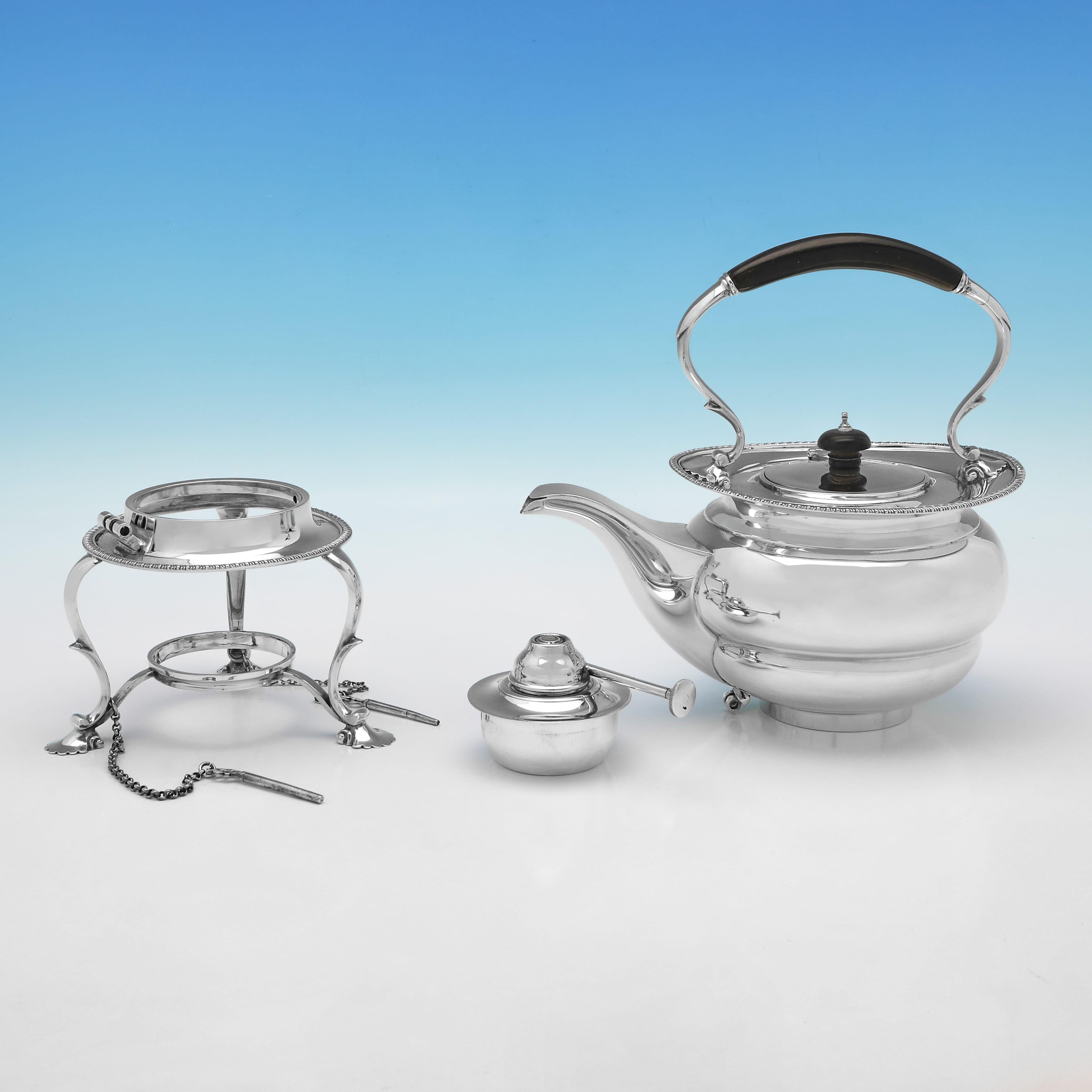 English Antique Sterling Silver 5 Piece Tea Set - Hallmarked London 1922 For Sale