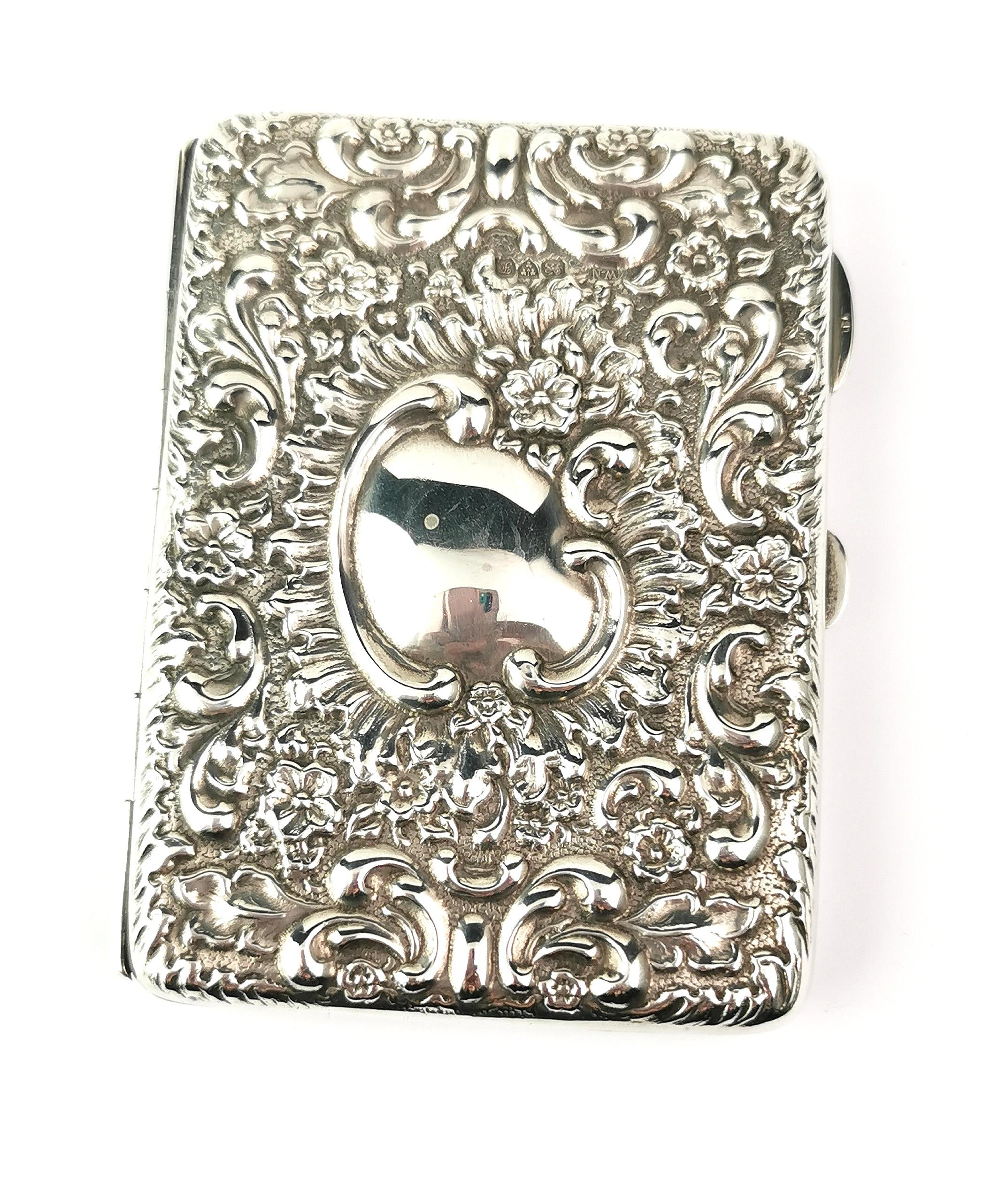 British Antique sterling silver Aide Memoire, card case, William Neale  For Sale