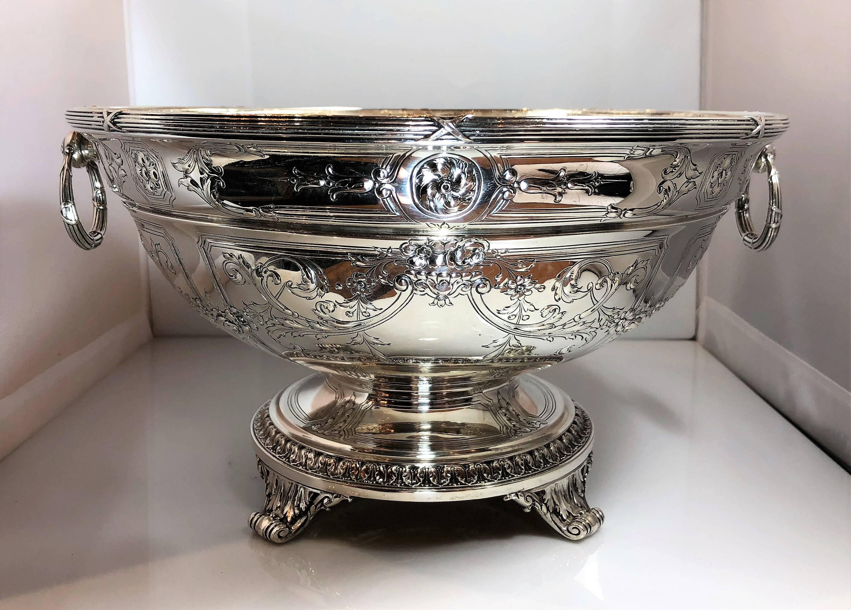 Antique sterling silver American Gorham punch bowl centrepiece, circa 1890-1900.