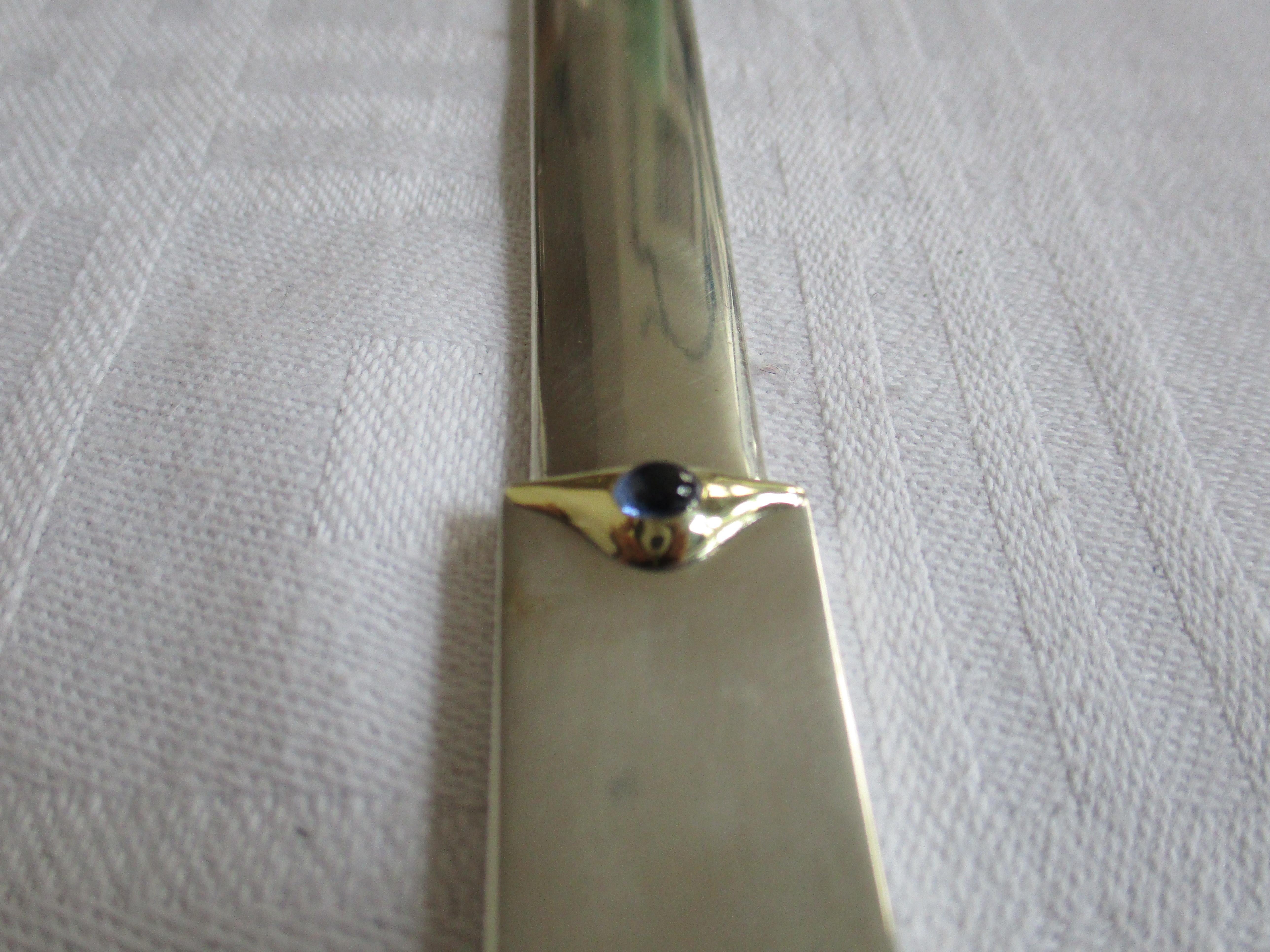 Antique Sterling Silver and 14k Gold Letter Opener With Sapphire In Good Condition For Sale In Vienna, AT