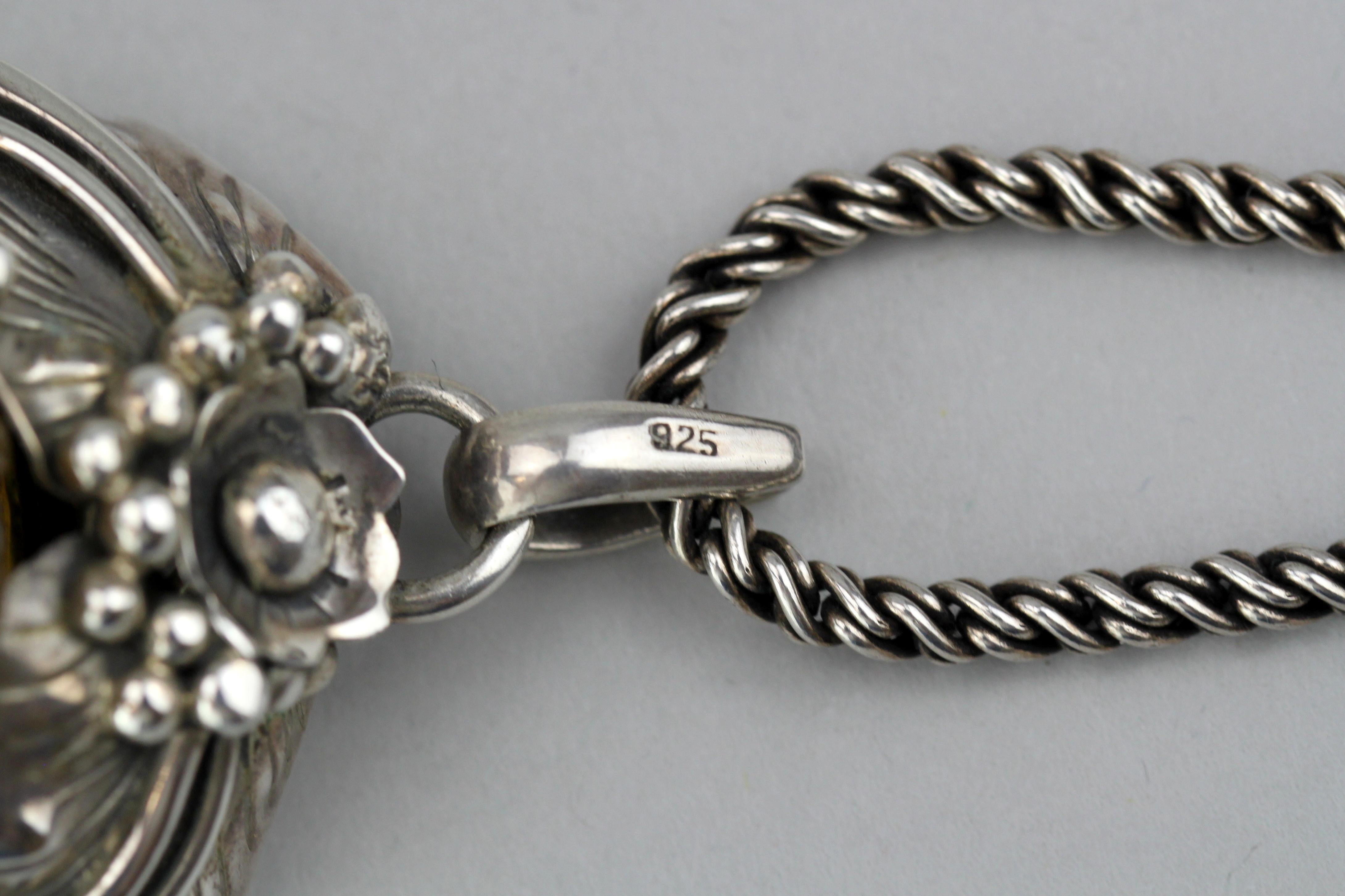 Antique Sterling Silver and Amber Carving Pendant Necklace, St. Petersburg, 1892 For Sale 1