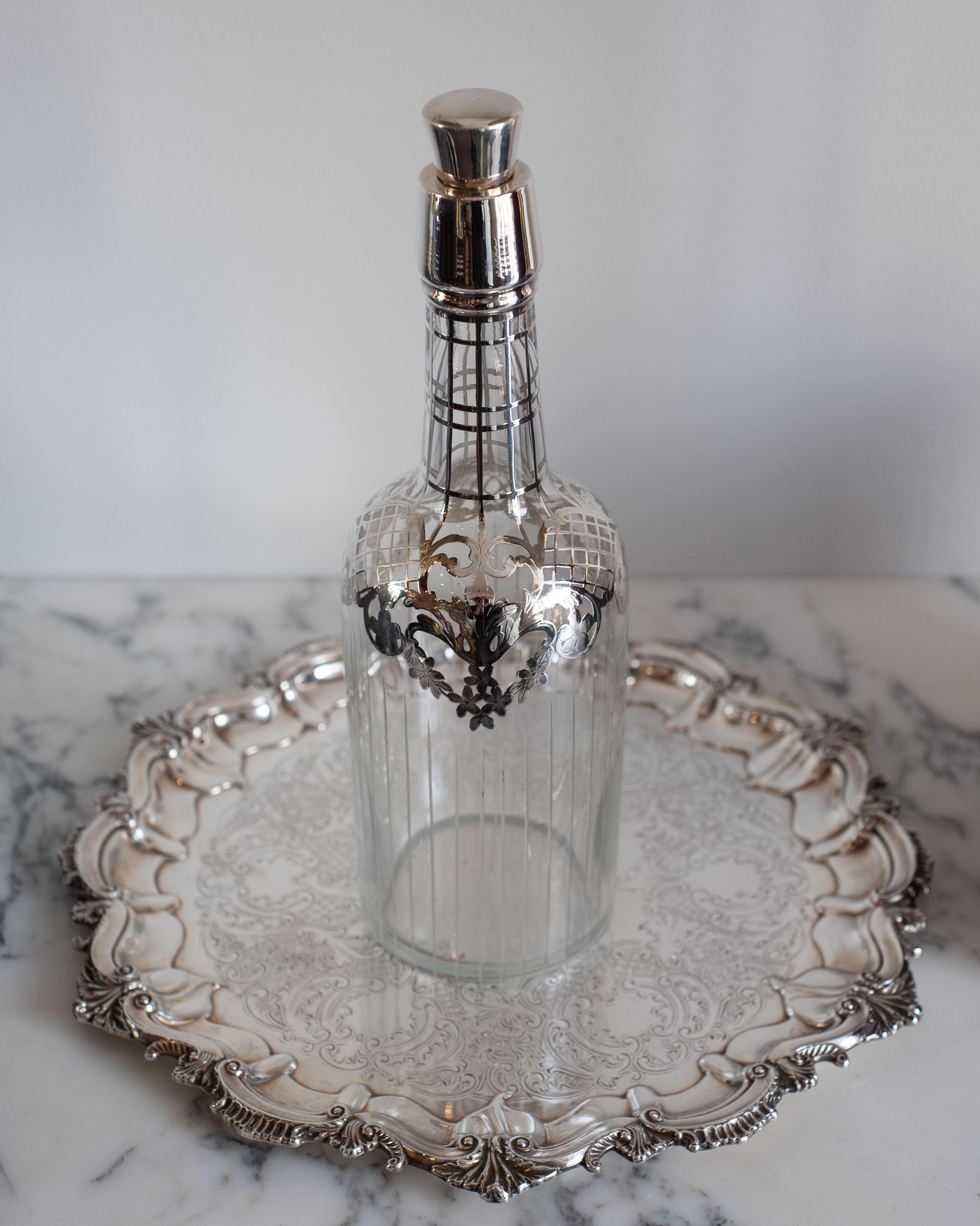 Antique Large Sterling Silver and Crystal Decanter In Good Condition In Toronto, ON