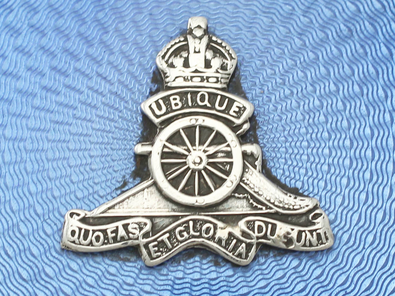Antico compasso in argento sterling e smalto guilloché del 1939 in vendita 1