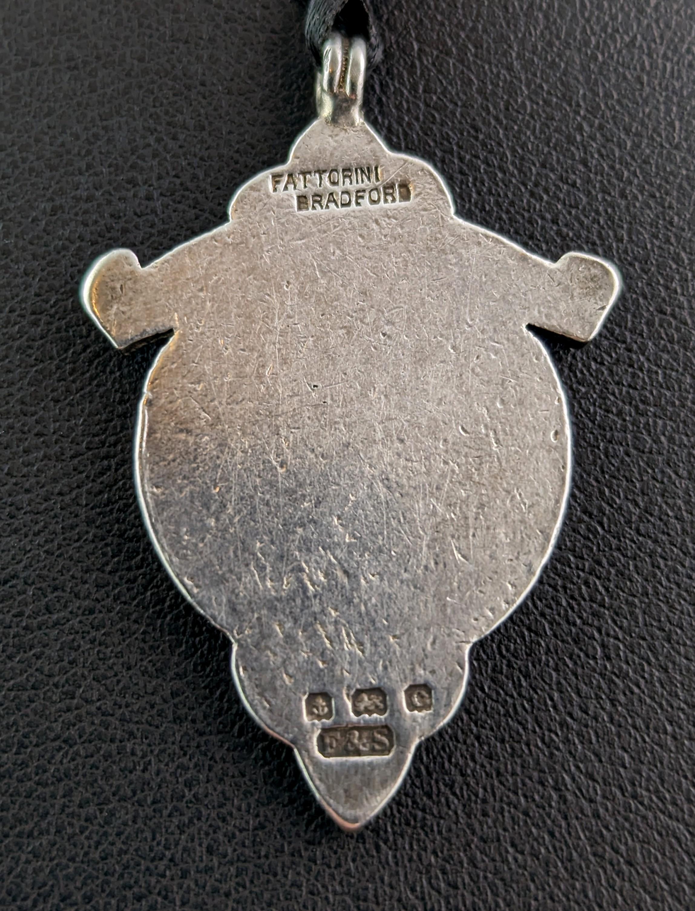 Antique sterling silver and enamel fob pendant, Lion and Fleur de Lis  For Sale 1