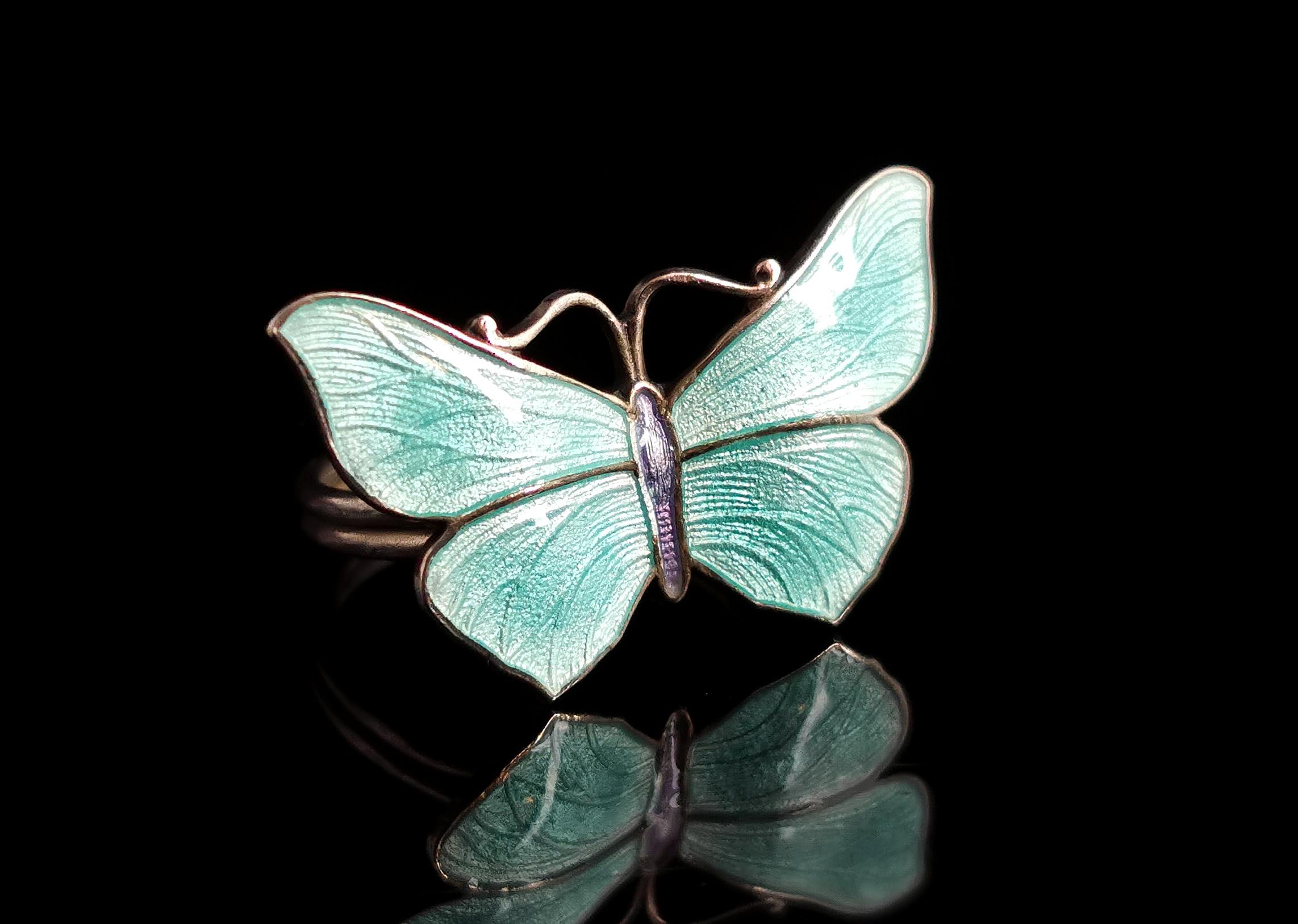 Antique Sterling Silver and Guilloche Enamel Butterfly Ring In Good Condition In NEWARK, GB