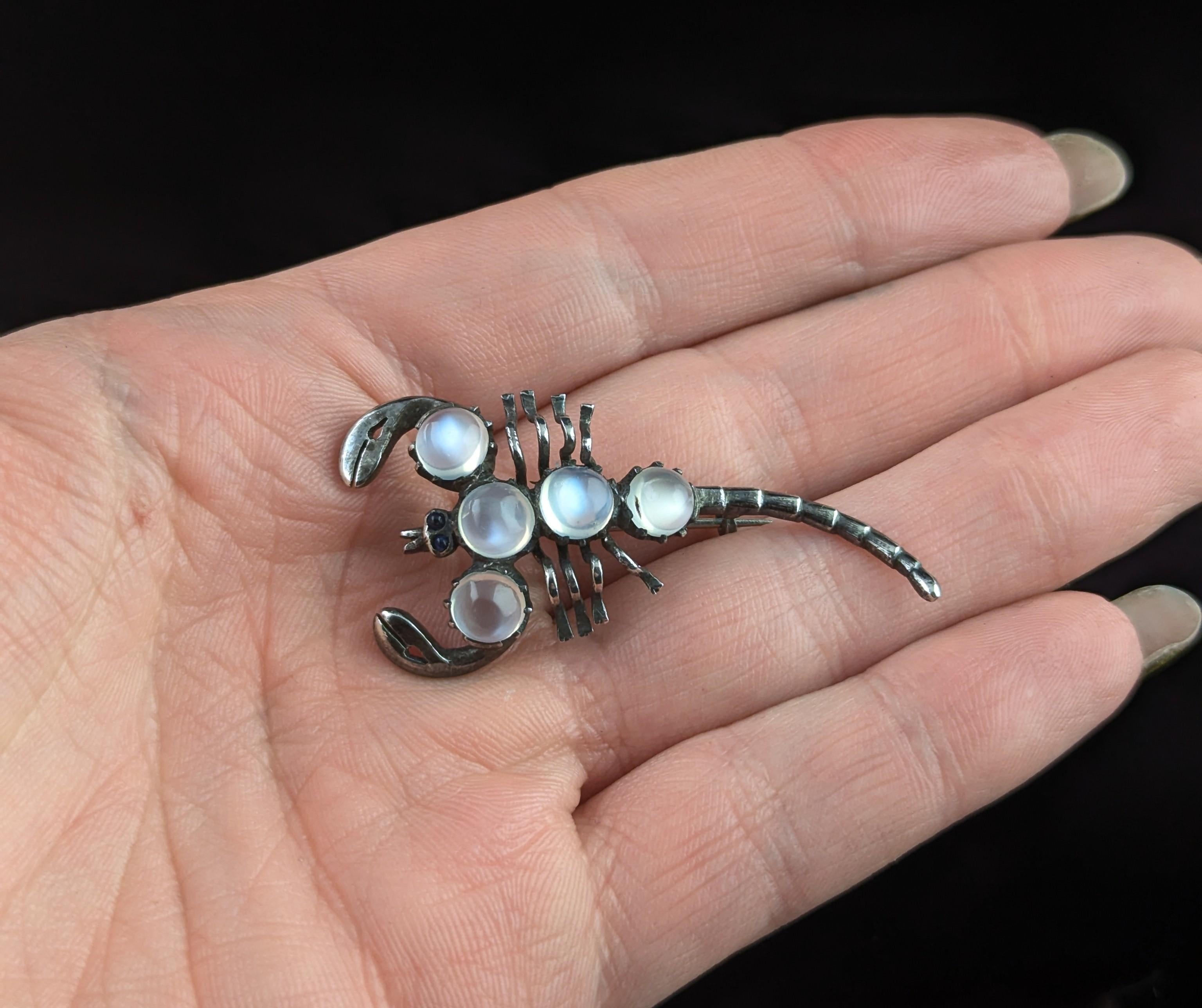 Antique Sterling silver and Moonstone scorpion brooch, blue paste eyes In Good Condition In NEWARK, GB