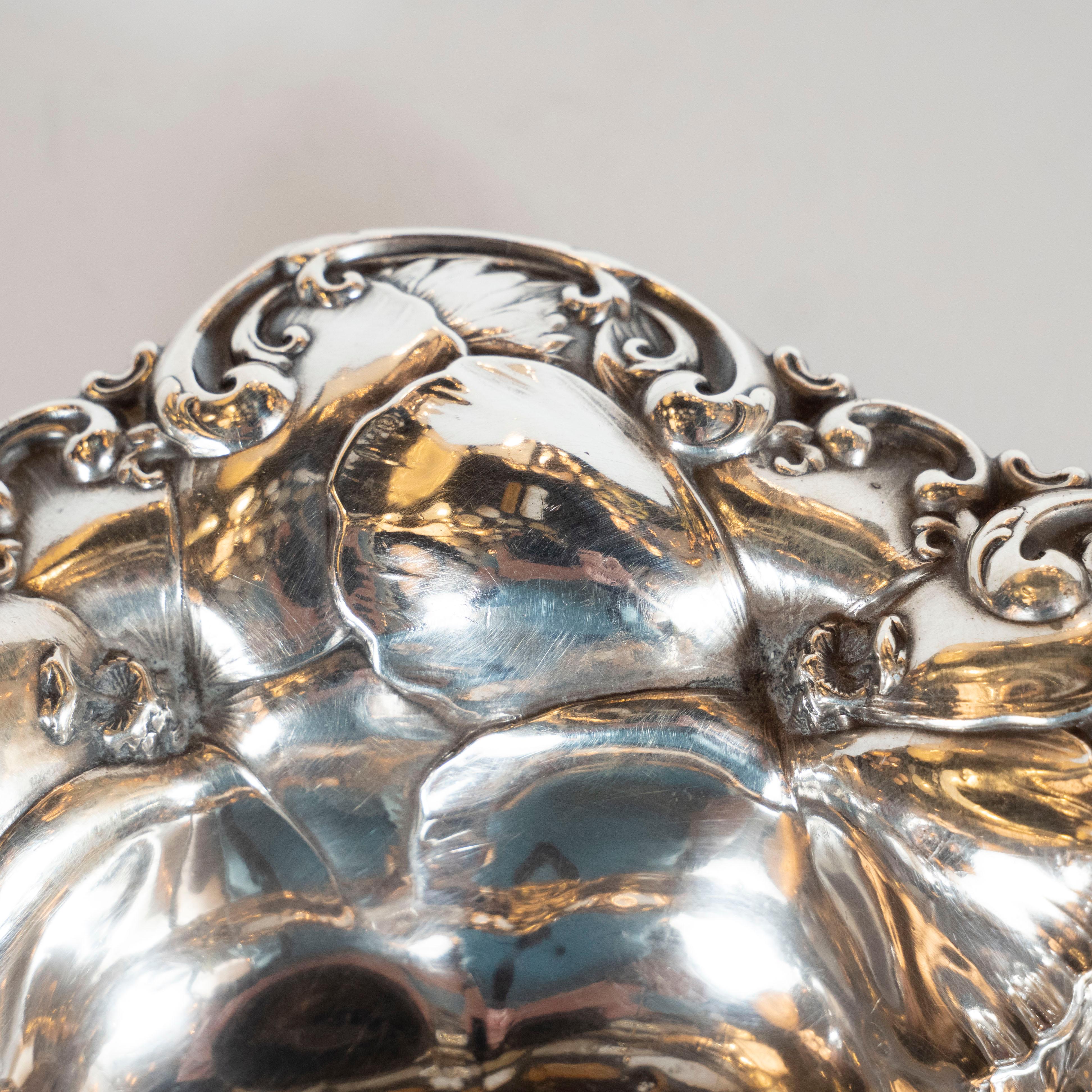 Antike Dekoschale aus Sterlingsilber im Art nouveau-Stil mit Morning Glory-Motiv im Angebot 5