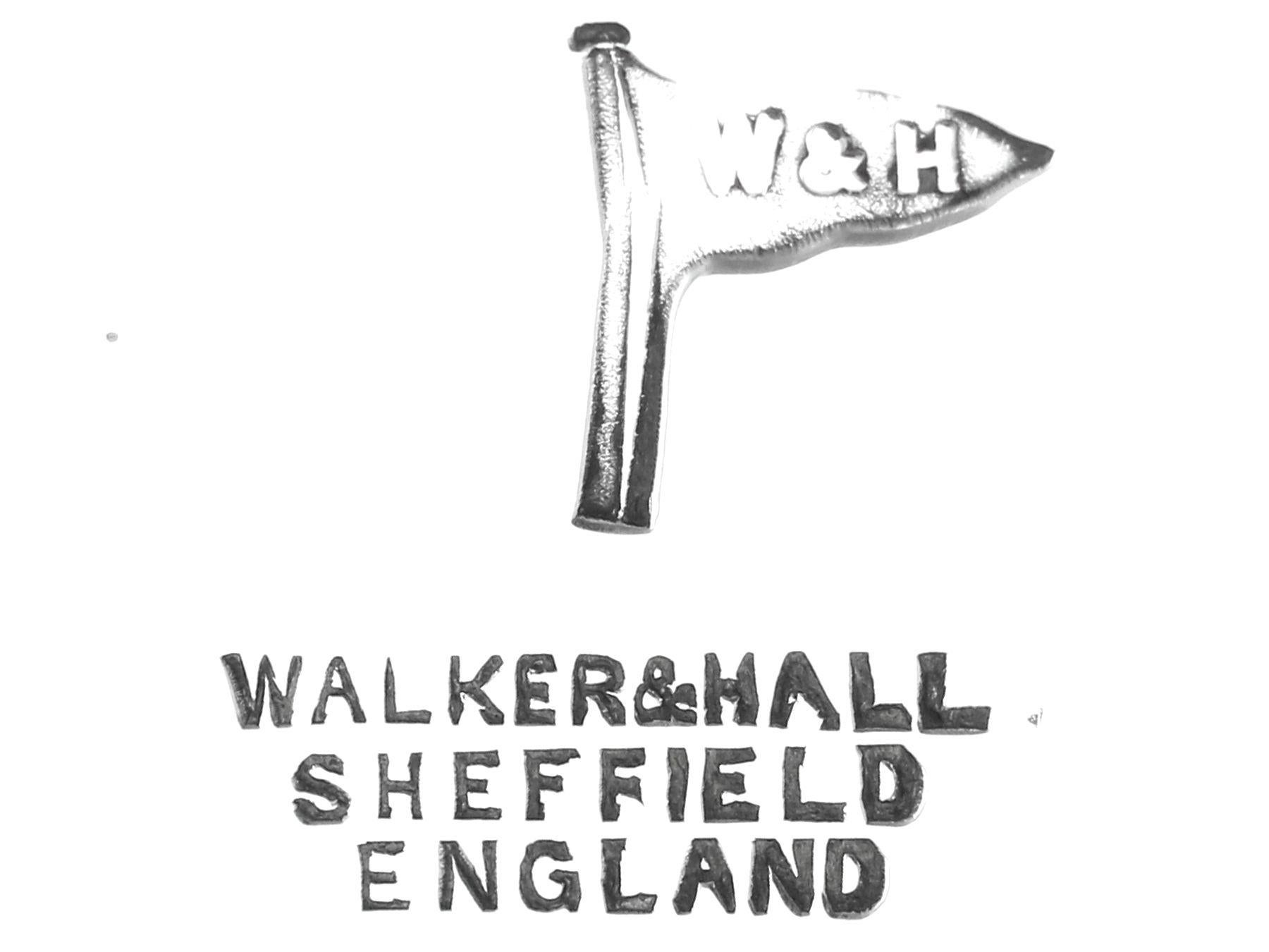 Walker & Hall Sterling Silver Bottle Coaster For Sale 5