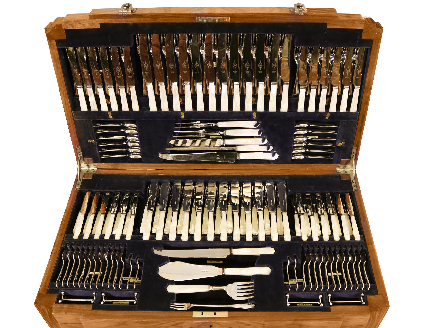 A magnificent, fine and impressive, comprehensive antique George V English sterling silver Sandringham pattern flatware service for twelve persons - boxed; an addition to our flatware collection

The pieces of this magnificent and comprehensive