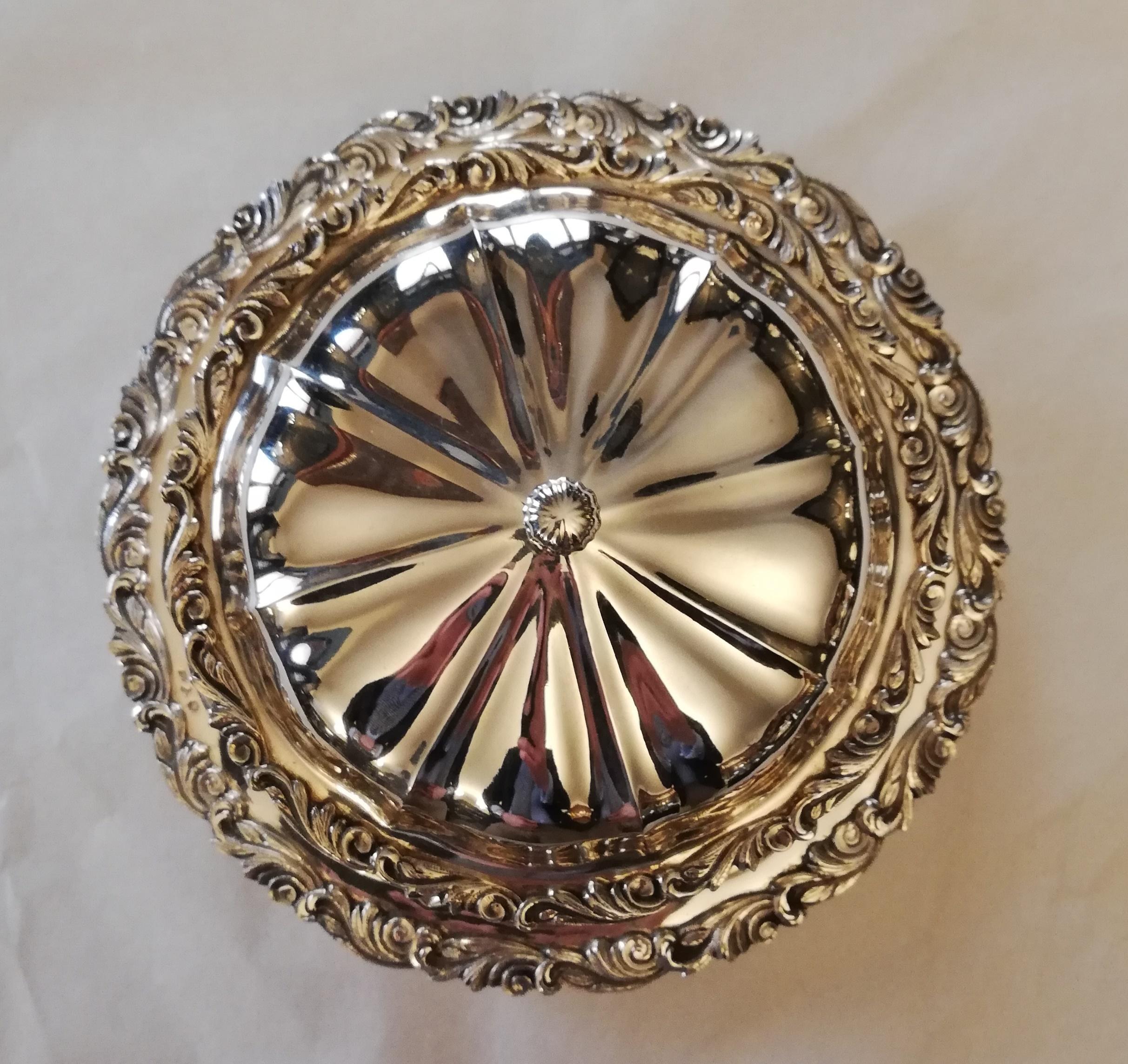 A hand forged sterling Caviar dish made in Austria. Produced in the first half of the 20th century. It consits of 4 parts which could be used individually as well (a lay-plate, a bowl with the in-lay for the caviar and the lid). You can put soem
