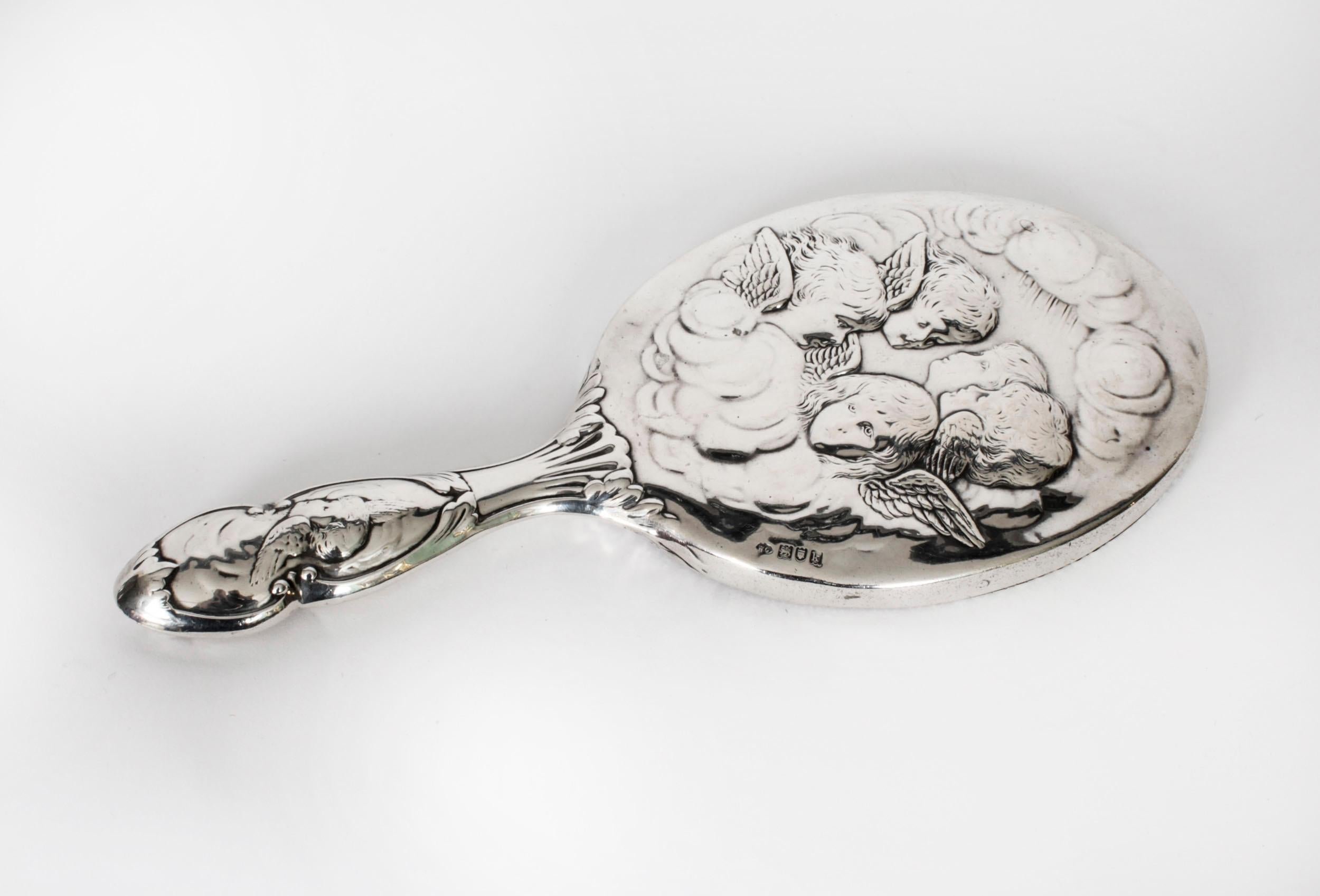 Antique Sterling Silver Cherubs Hand Mirror 1905 William Comyns & Sons. For Sale 6