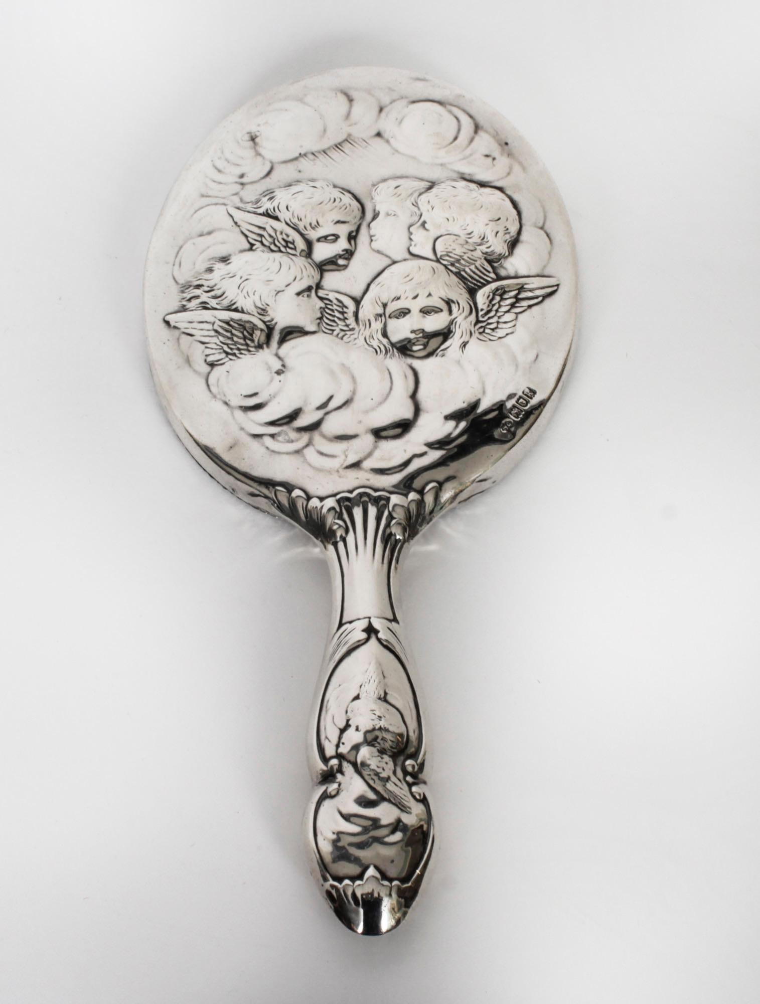 Antique miroir à main chérubins en argent sterling 1905 William Comyns & Sons en vente 4
