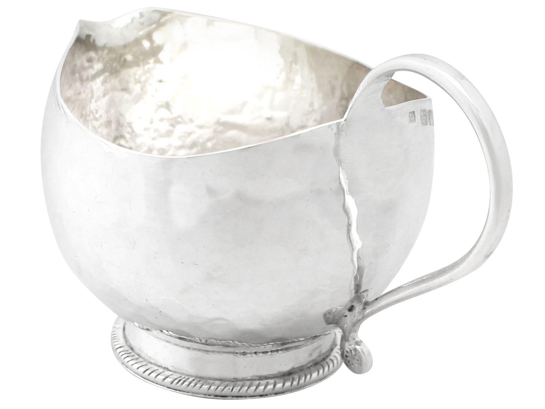 Arts and Crafts Style English Sterling Silver Cream Jug and Sugar Bowl For Sale 2