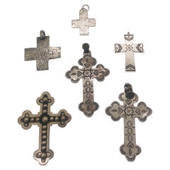 Antico ciondolo a forma di croce in argento sterling attribuito a T Foree, set di 6 pezzi