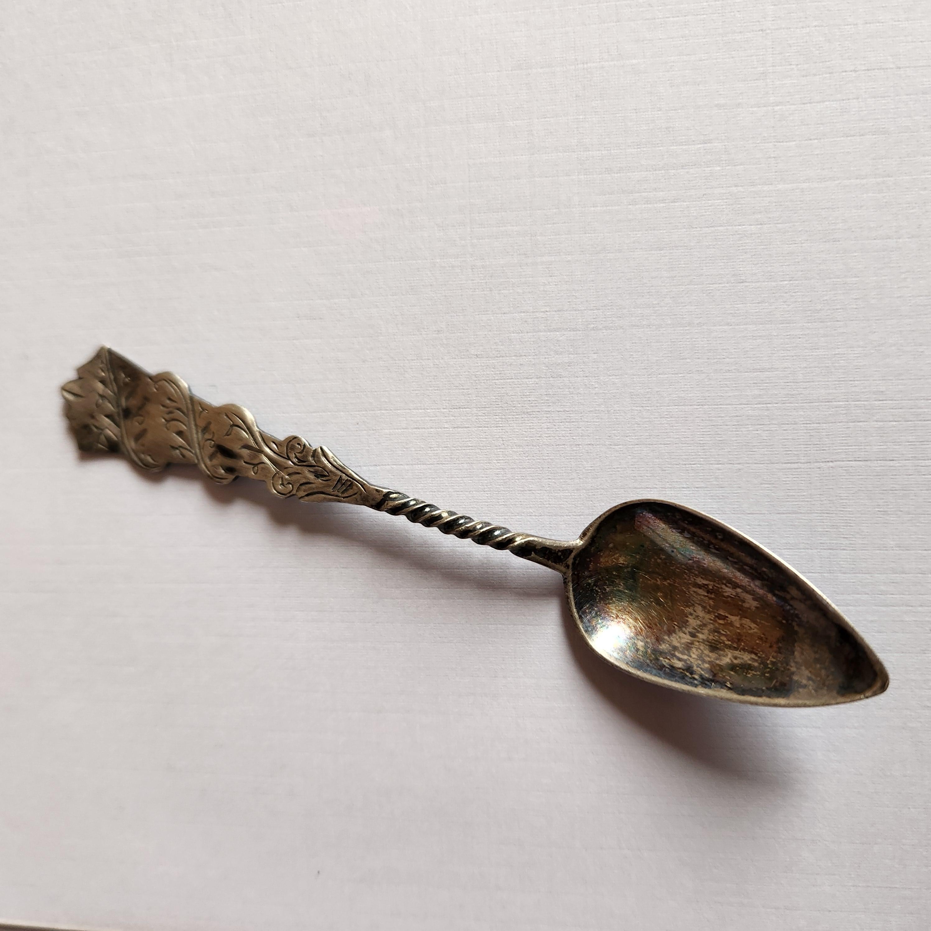 Antico cucchiaio Demitasse in argento sterling in vendita 4