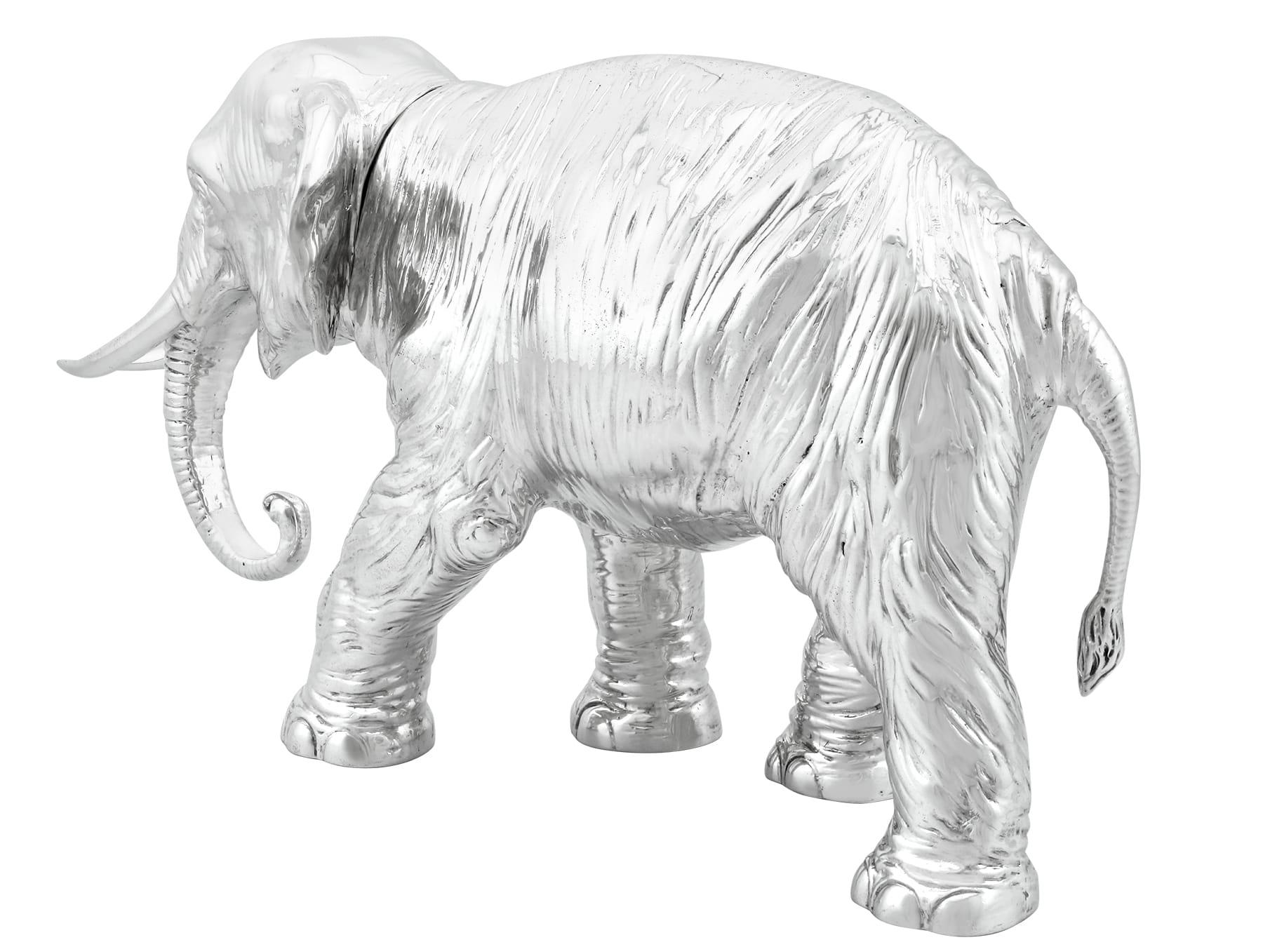 Metal Antique Sterling Silver Elephant Sugar Box For Sale