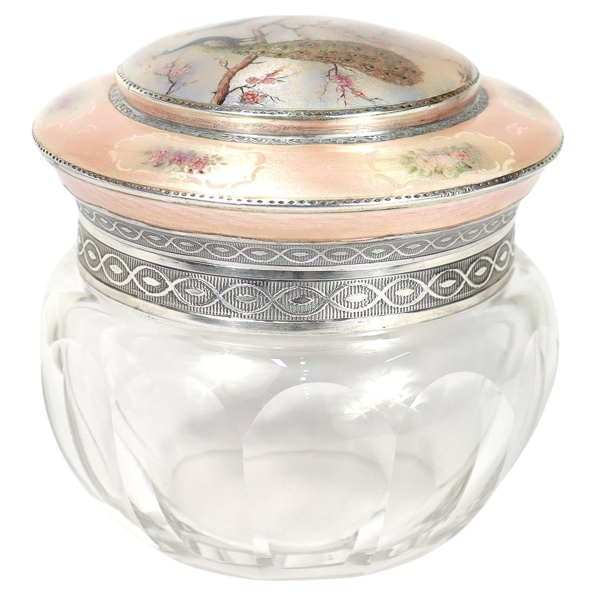 Ancienne boîte à vêtements en argent, émail et verre avec un paon pour Gorham en vente