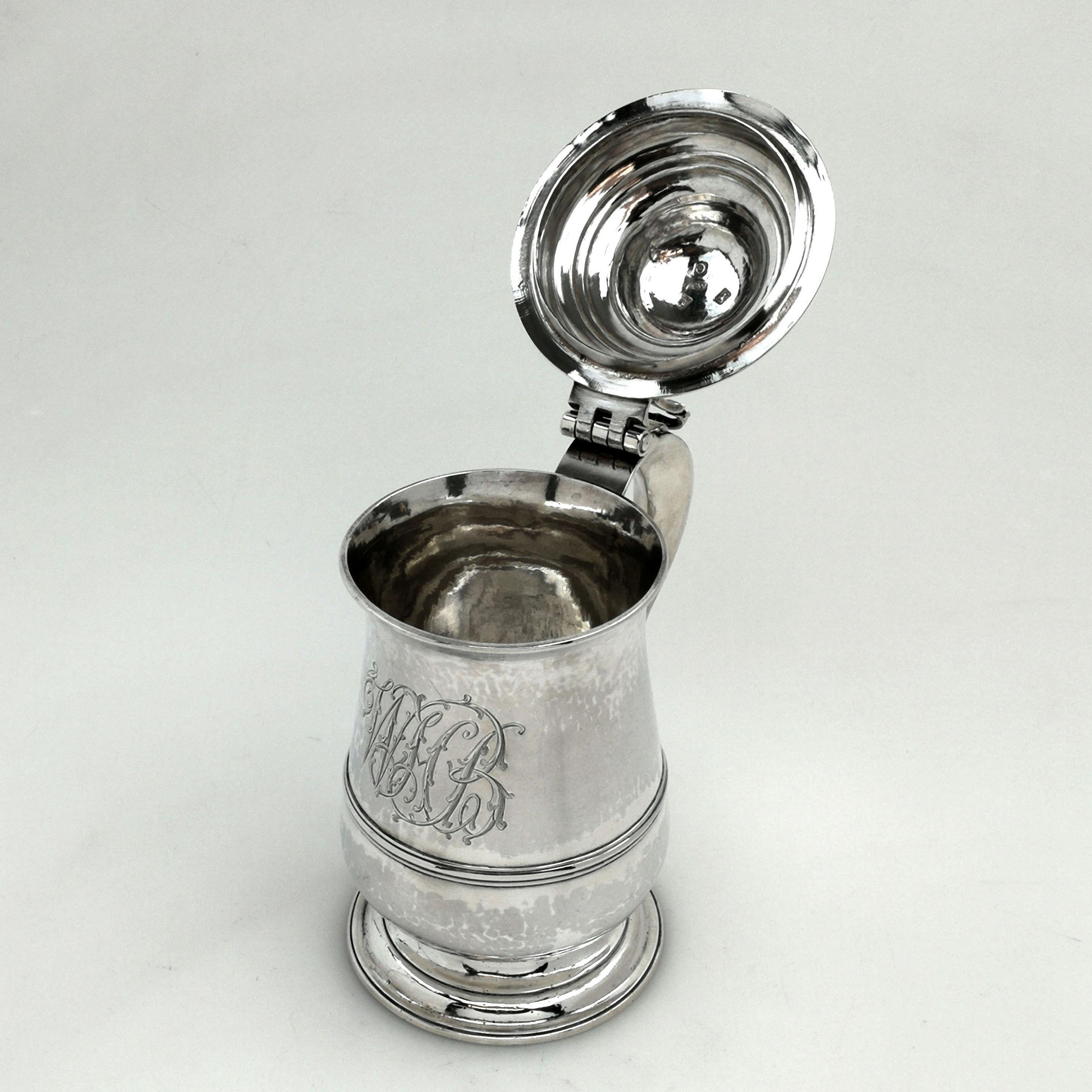 Anglais Ancienne tasse à charbon en argent sterling géorgien à couvercle en argent avec couvercle George III, 1780 en vente