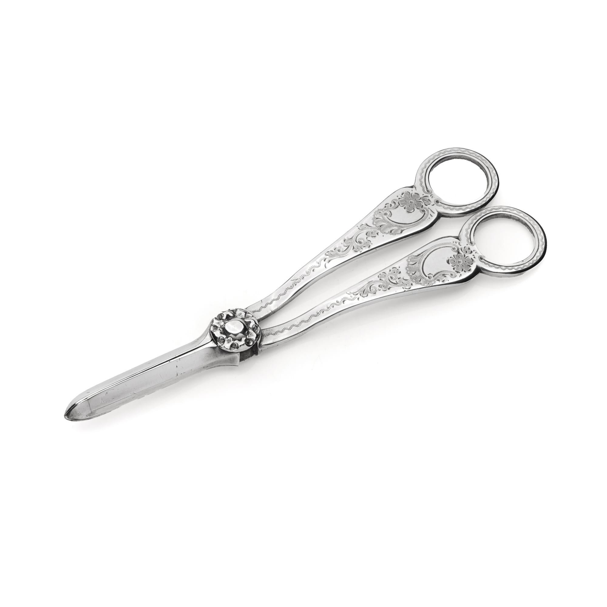 Forbici da uva antiche in argento sterling in vendita 2