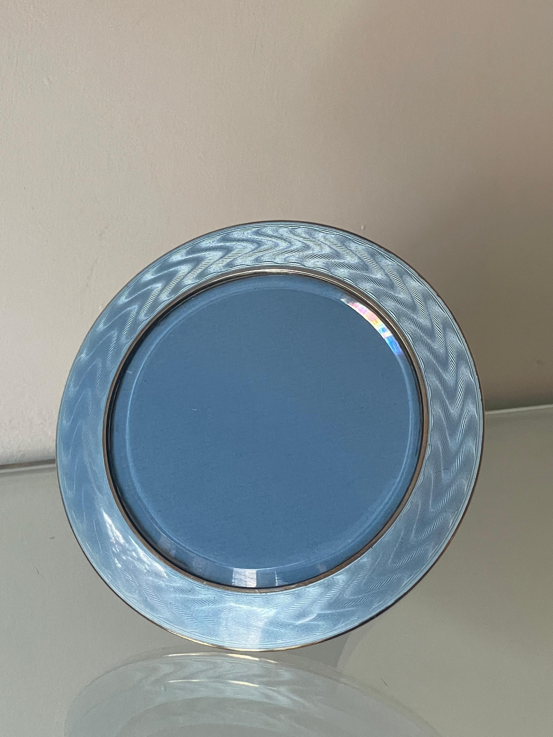 Marco antiguo de plata de ley y esmalte guilloché Circa 1920 Noruega en Excelente estado para la venta en London, GB