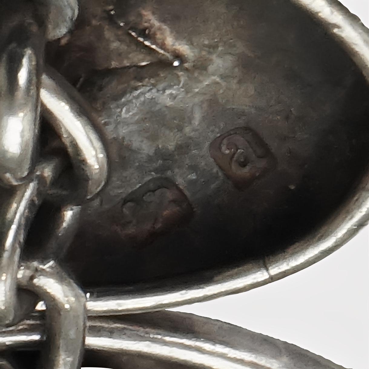 Gemelli antichi in argento Sterling incisi a mano a forma di fiore In condizioni buone in vendita a London, GB