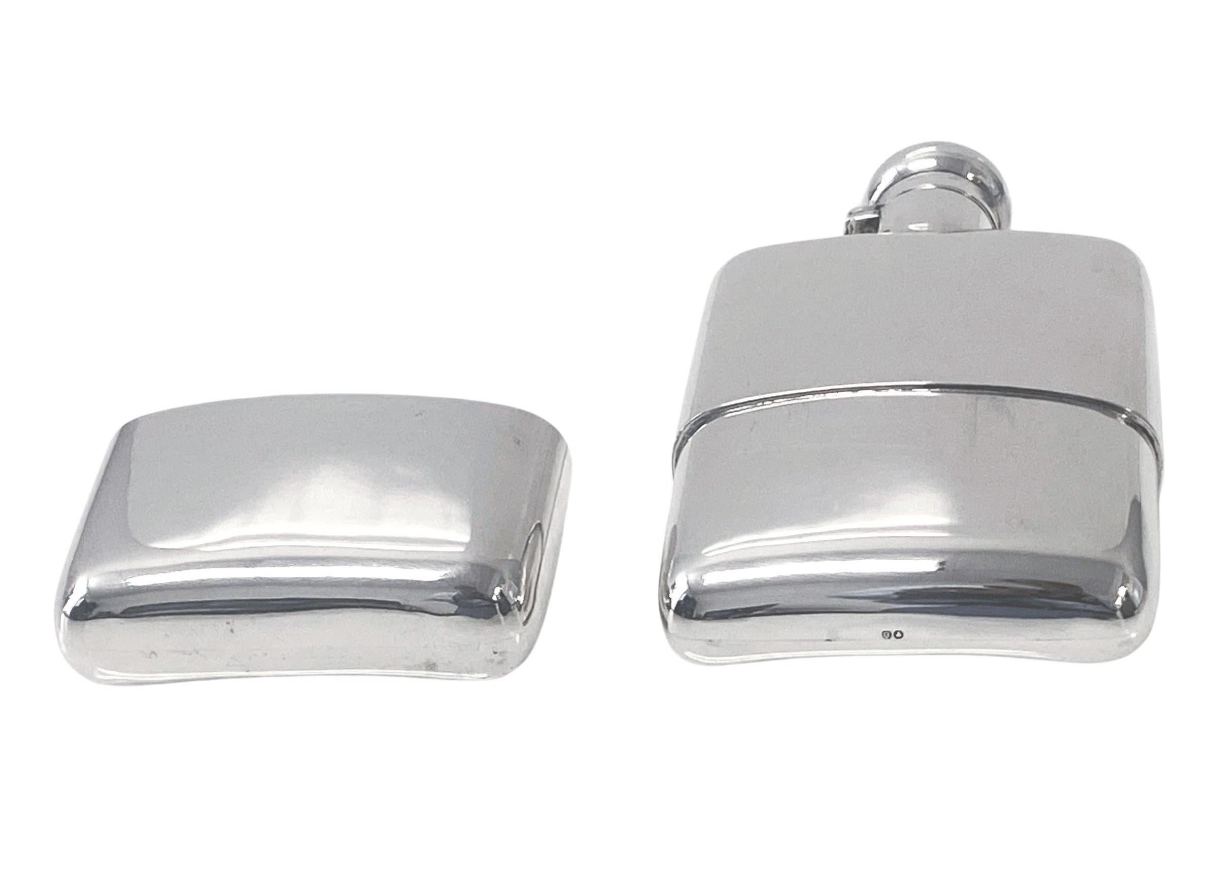 Anglais Flacon d'hippocampe en argent sterling Birmingham 1888 Deakin and Francis en vente