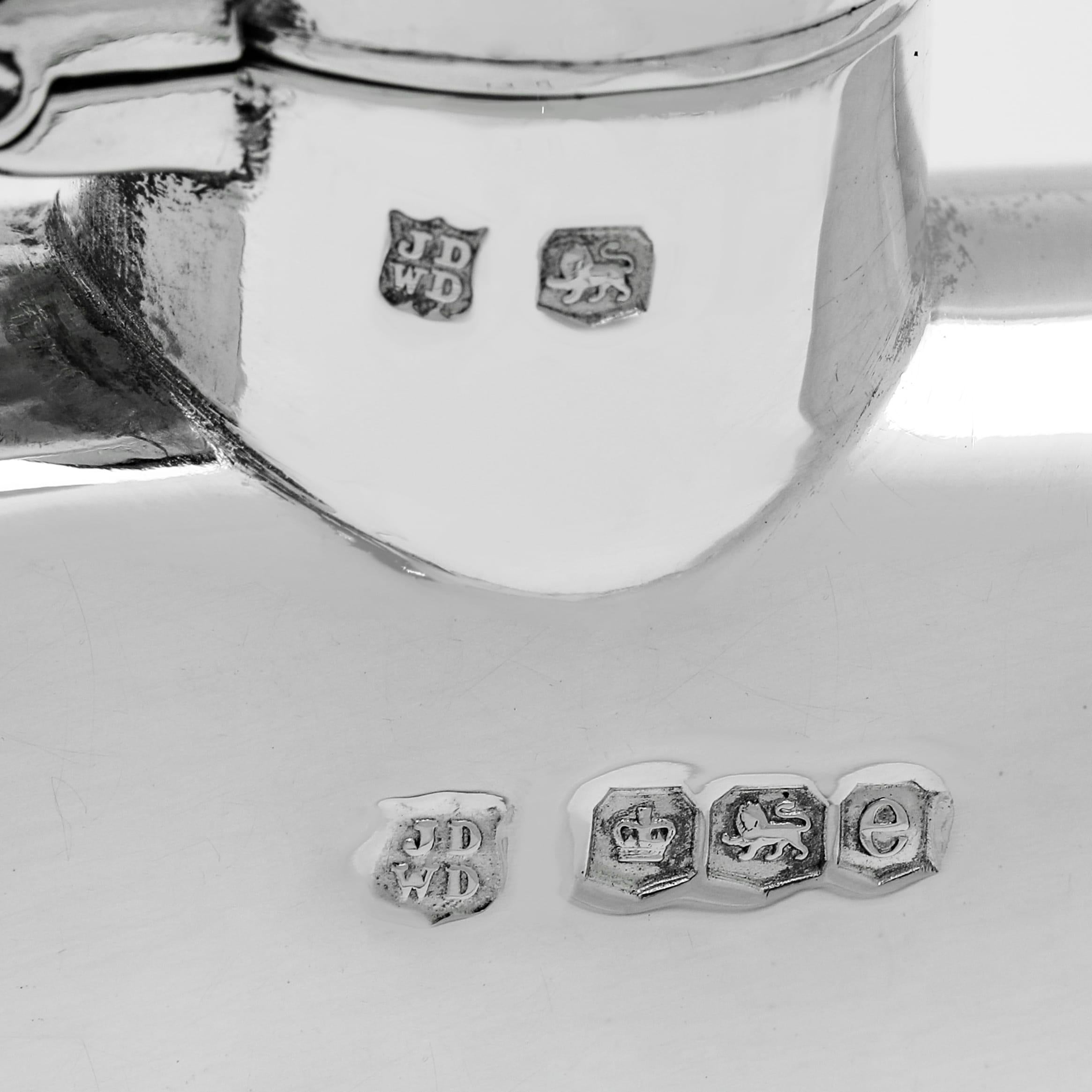 Inizio XX secolo Antica fiaschetta in argento sterling con tazza rimovibile - Realizzata nel 1922 in vendita