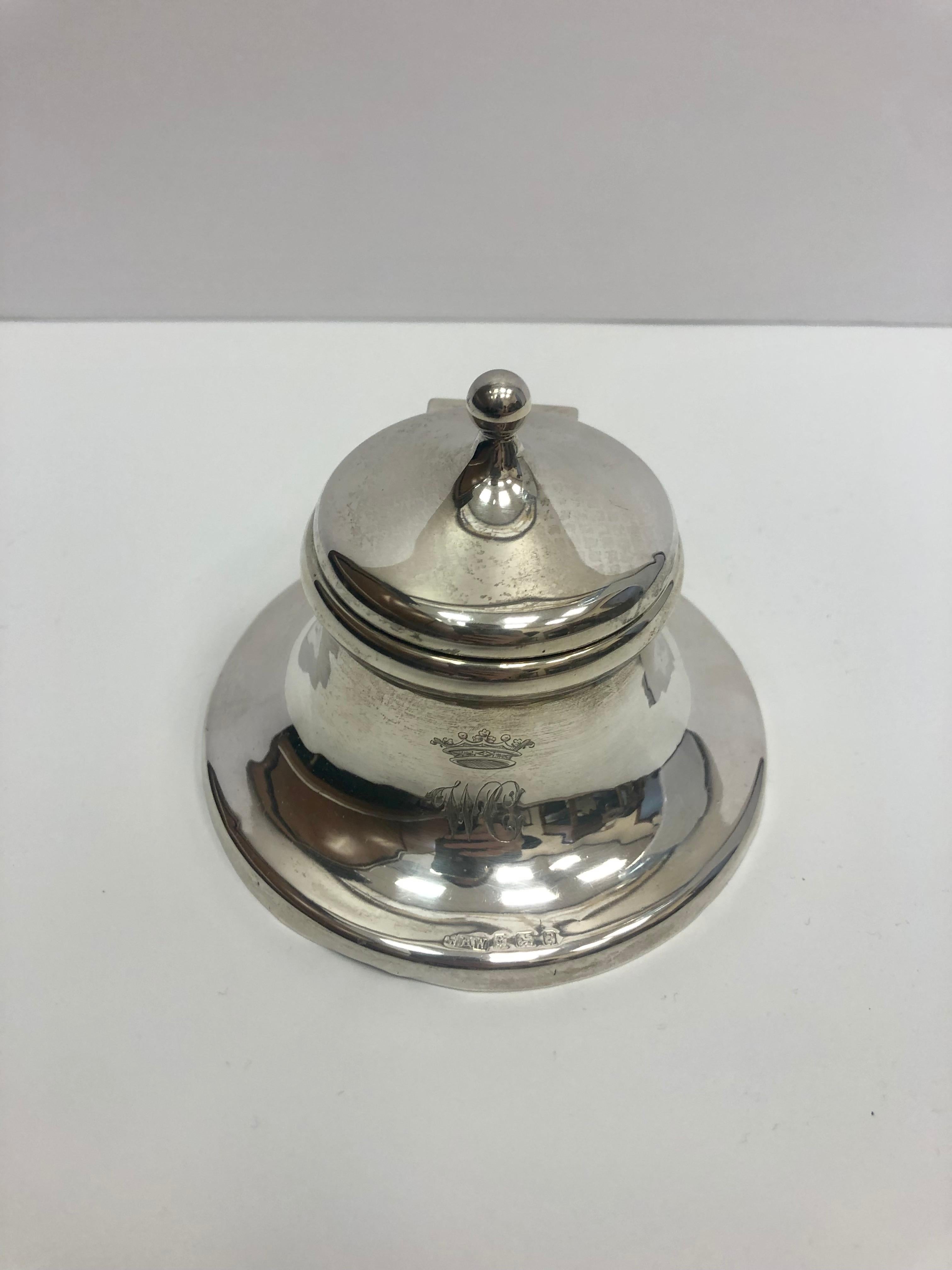 Antique Sterling Silver Inkwell England 1905 In Good Condition For Sale In Stamford, CT