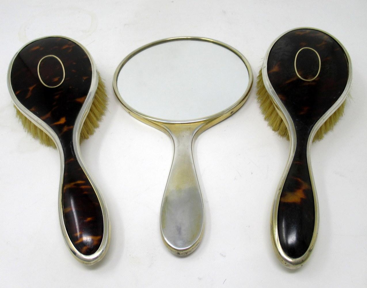Antique Sterling Silver Lady's Vanity Dressing Table Set Hair Clothes Brushes In Good Condition In Dublin, Ireland