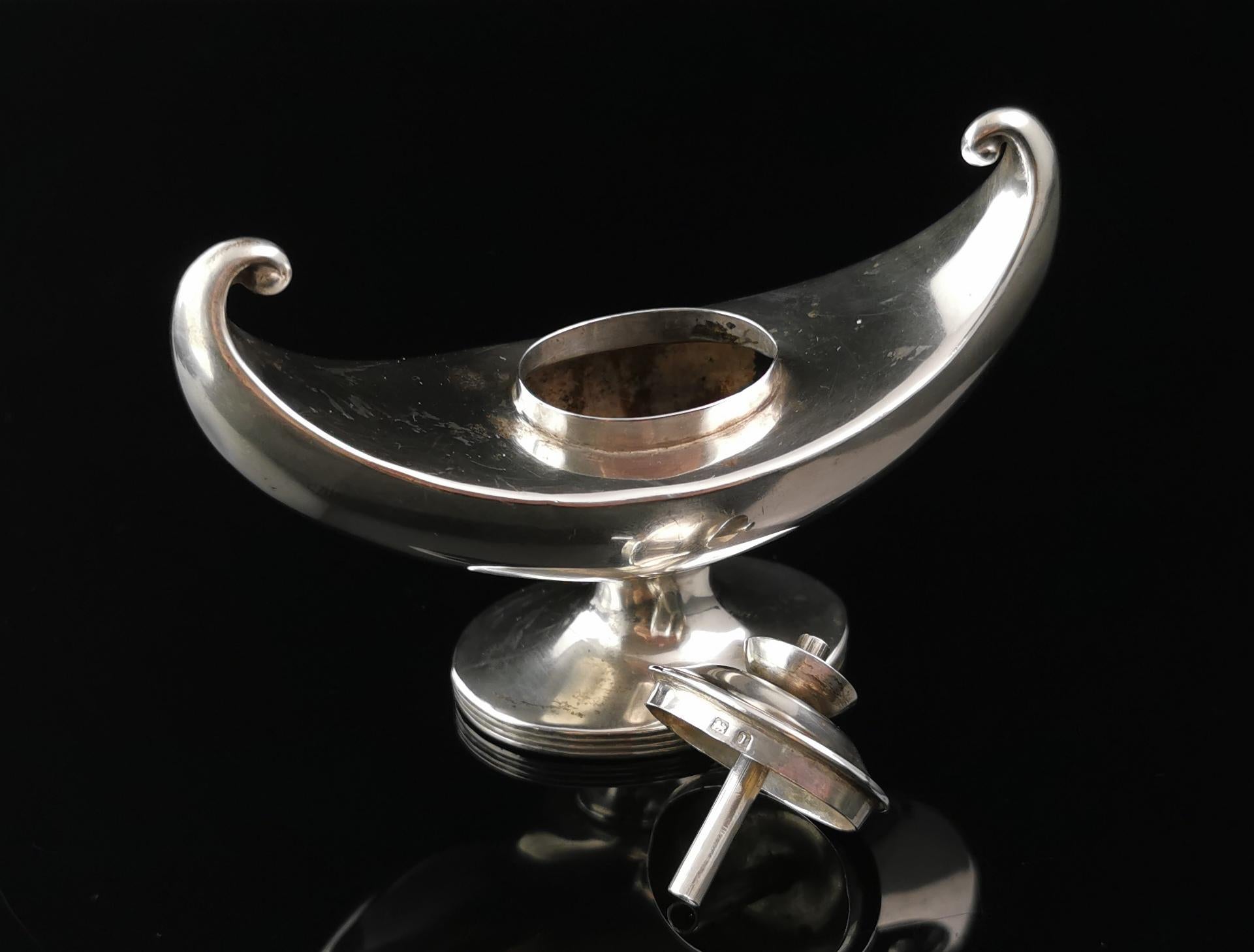 Antique sterling silver lamp form table lighter For Sale 1