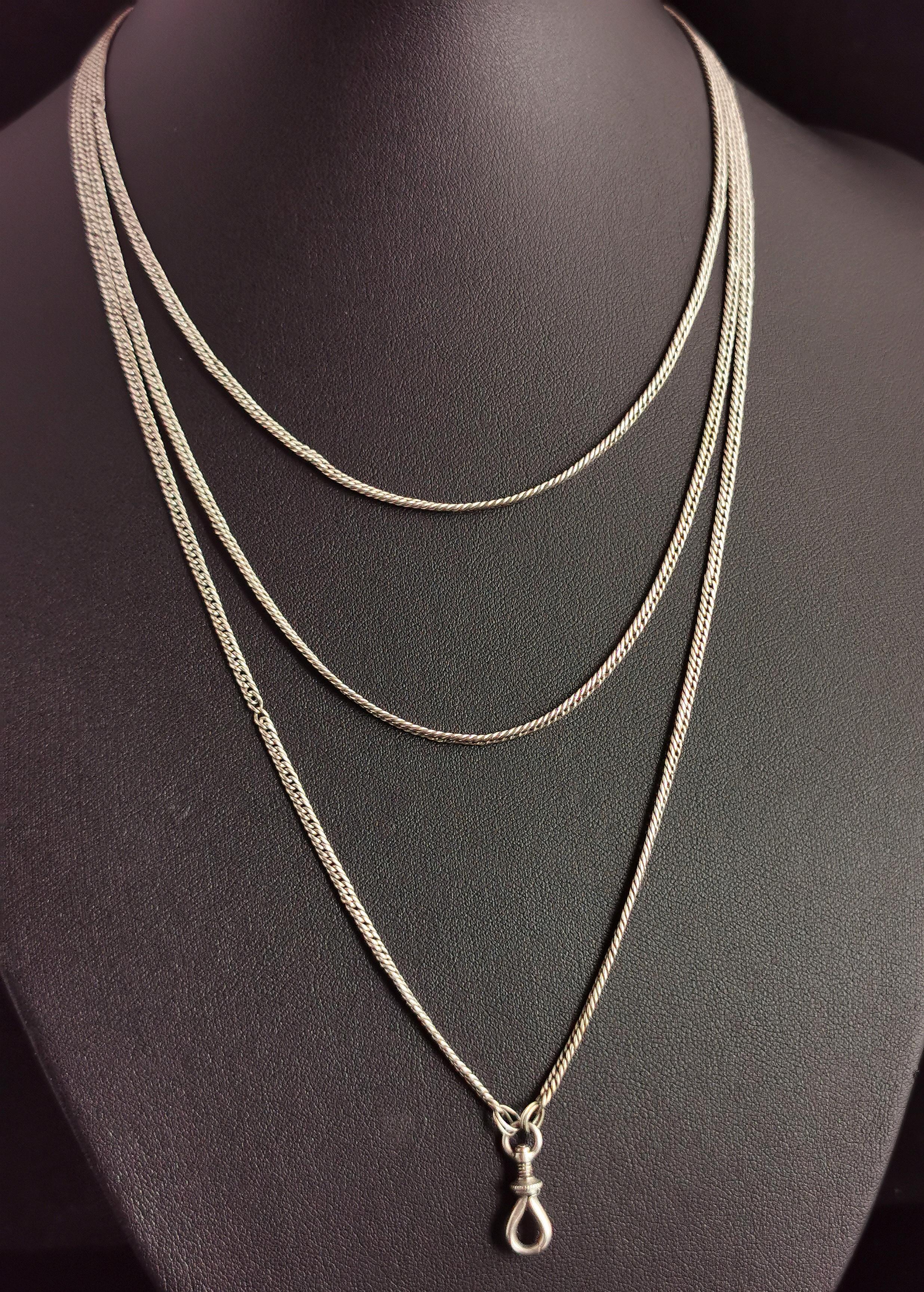 Antique Sterling Silver Longuard Chain Necklace, Muff Chain, Edwardian In Fair Condition In NEWARK, GB