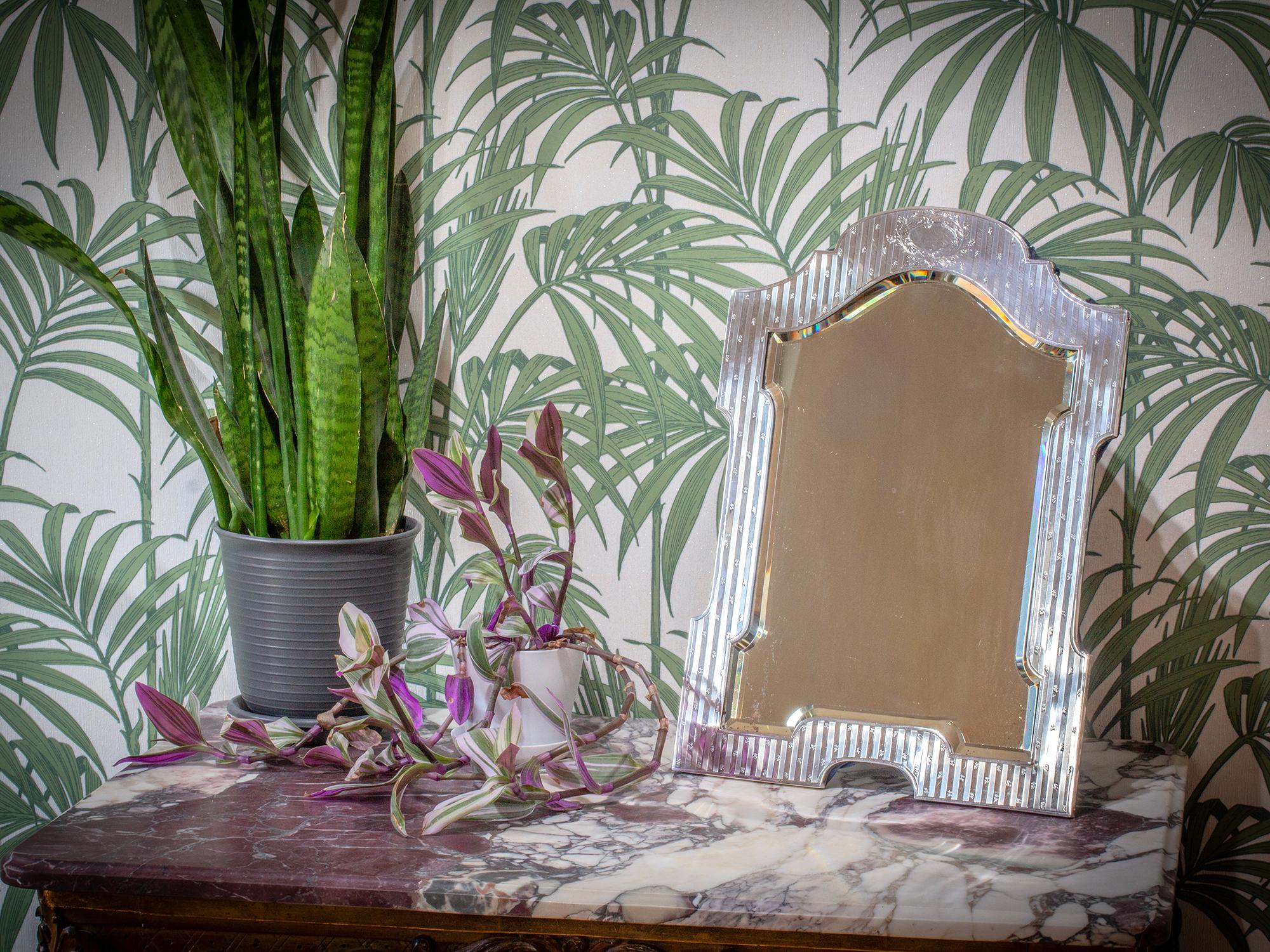 Miroir ancien en argent sterling par William Comyns en vente 5