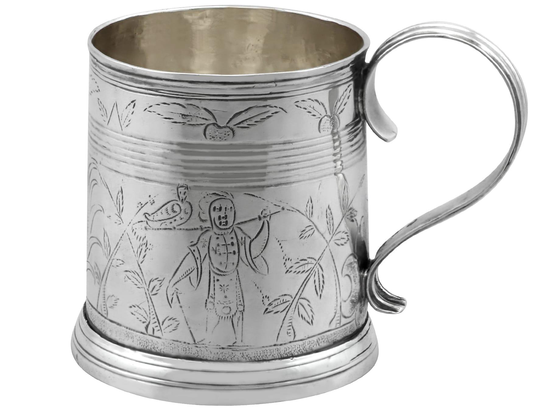 Taza antigua de plata de ley finales del siglo XVII en venta