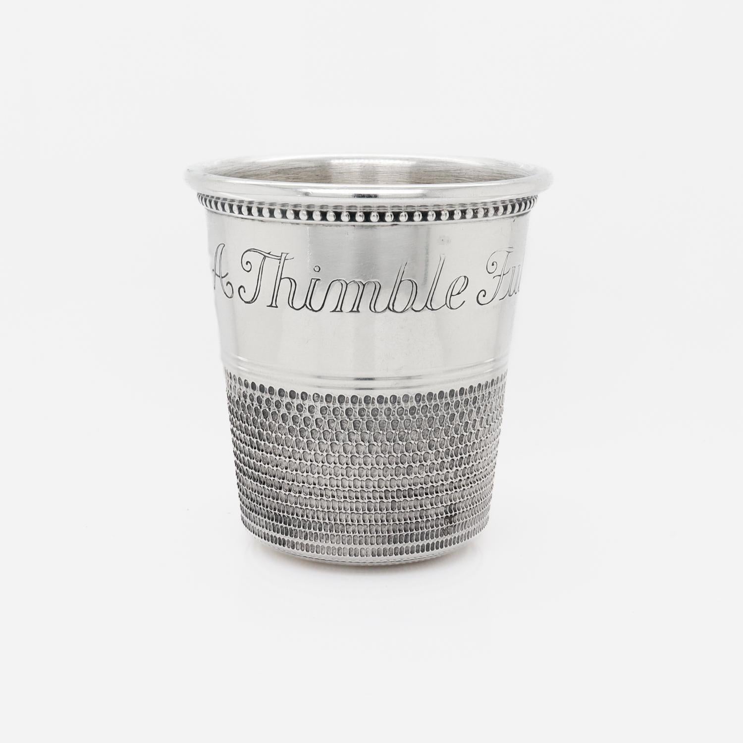 Vaso de chupito o medida de licor antiguo de plata de ley 