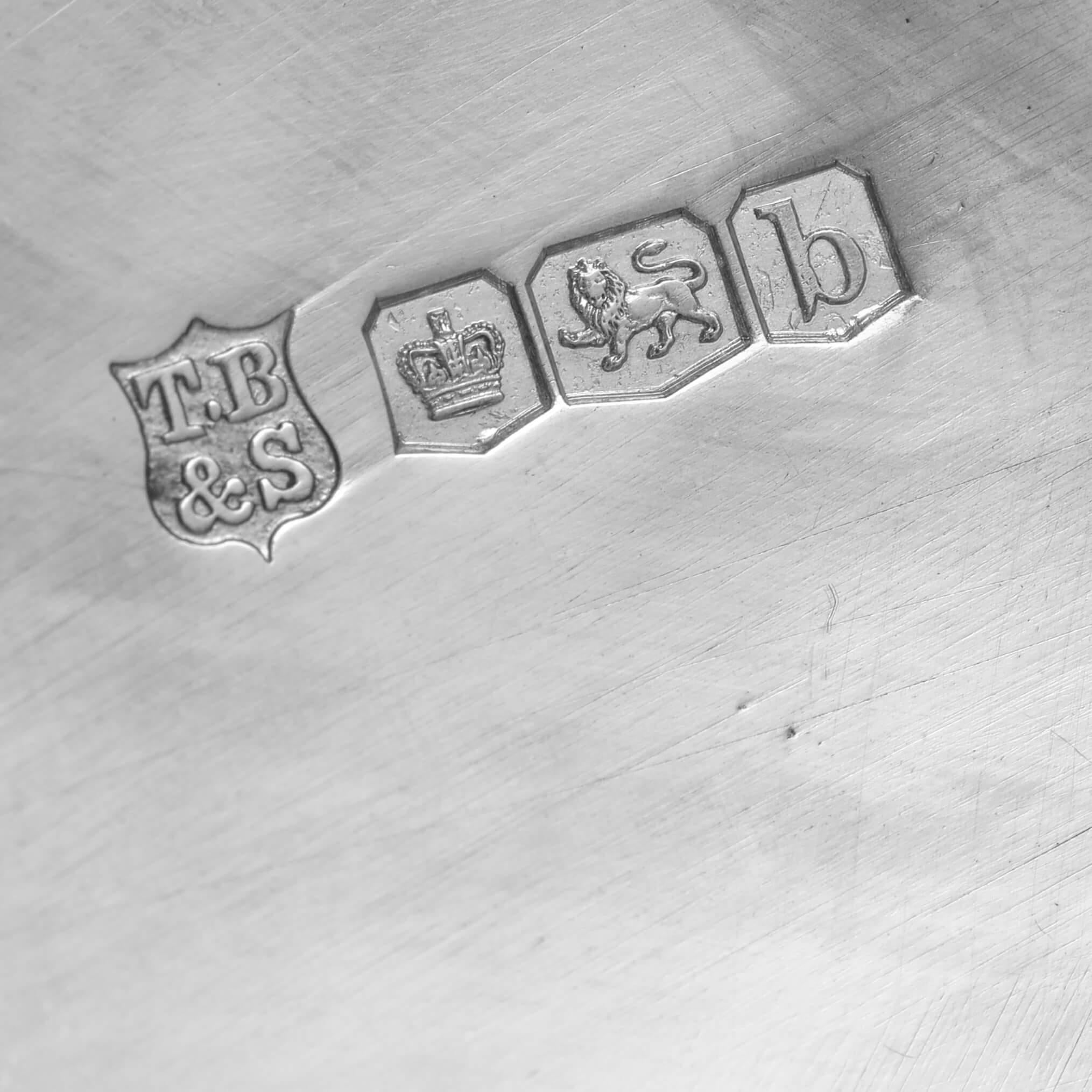 Argento 925 Antica coppia di piatti in argento sterling - Marchio di fabbrica del 1919 in vendita