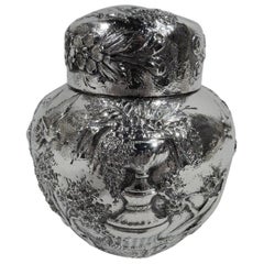 Caddy à thé antique en argent sterling avec paysage pastoral par Kirk