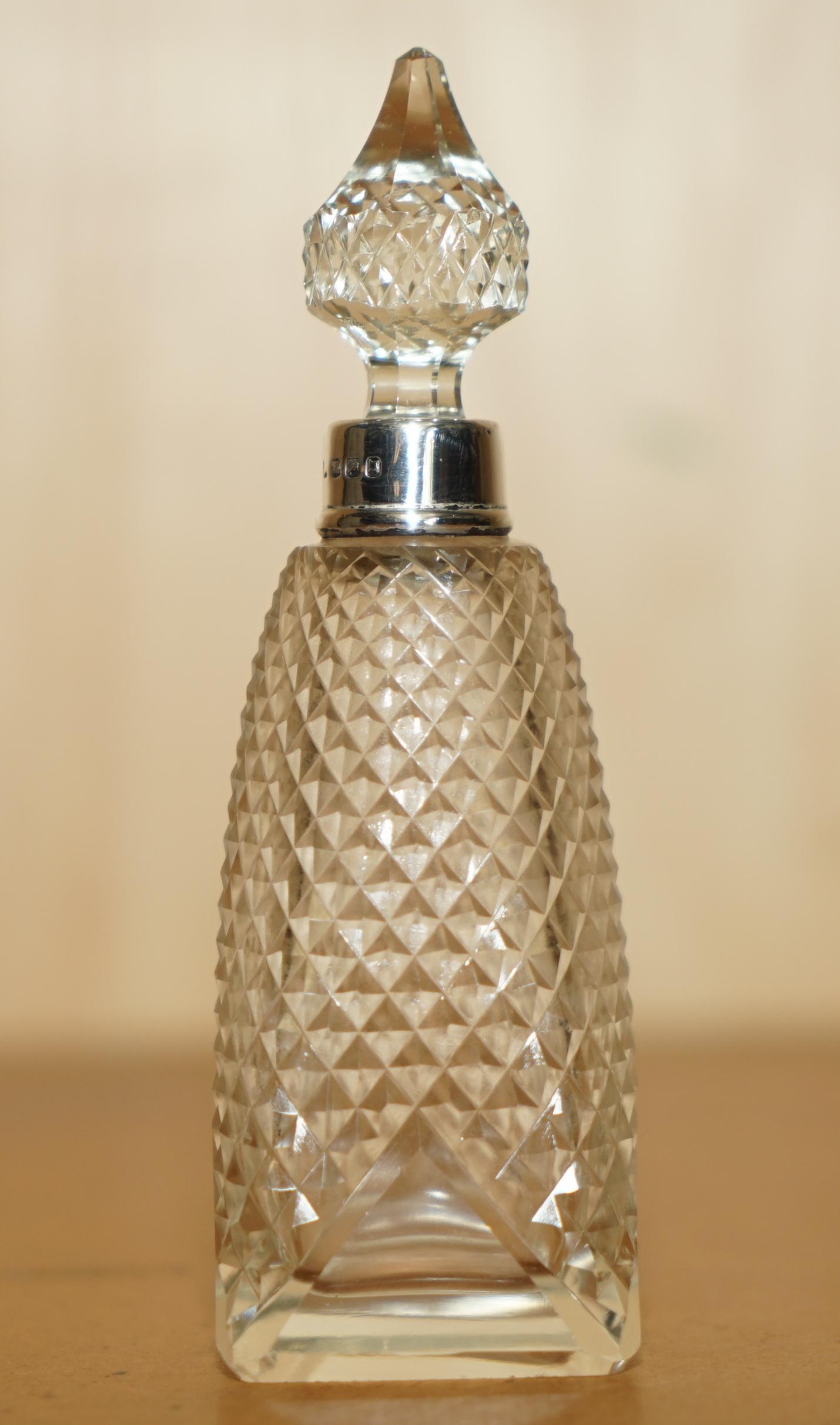 Hand-Crafted ANTIQUE STERLING SILVER PERFUME BOTTLE IN CUT GLASS CRYSTAL LOVELY CRAFTSMANSHiP For Sale