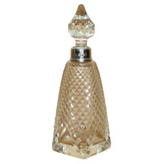 ANTIQUE STERLING SILVER PERFUME BOTTLE IN CUT GLASS CRYSTAL LOVELY CRAFTSMANSHiP